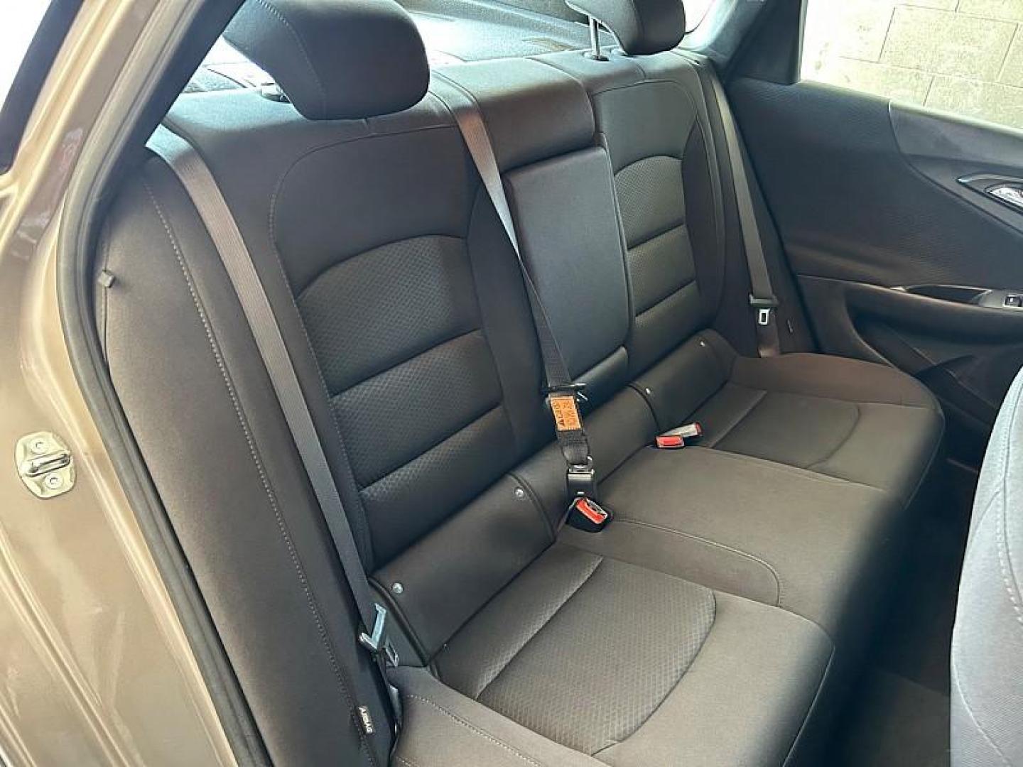 2024 GRAY Chevrolet Malibu (1G1ZD5ST5RF) with an 4-Cyl Turbo 1.5 Liter engine, Automatic CVT transmission, located at 412 Auto Vista Drive, Palmdale, CA, 93551, (661) 945-0620, 34.592636, -118.136681 - Photo#30
