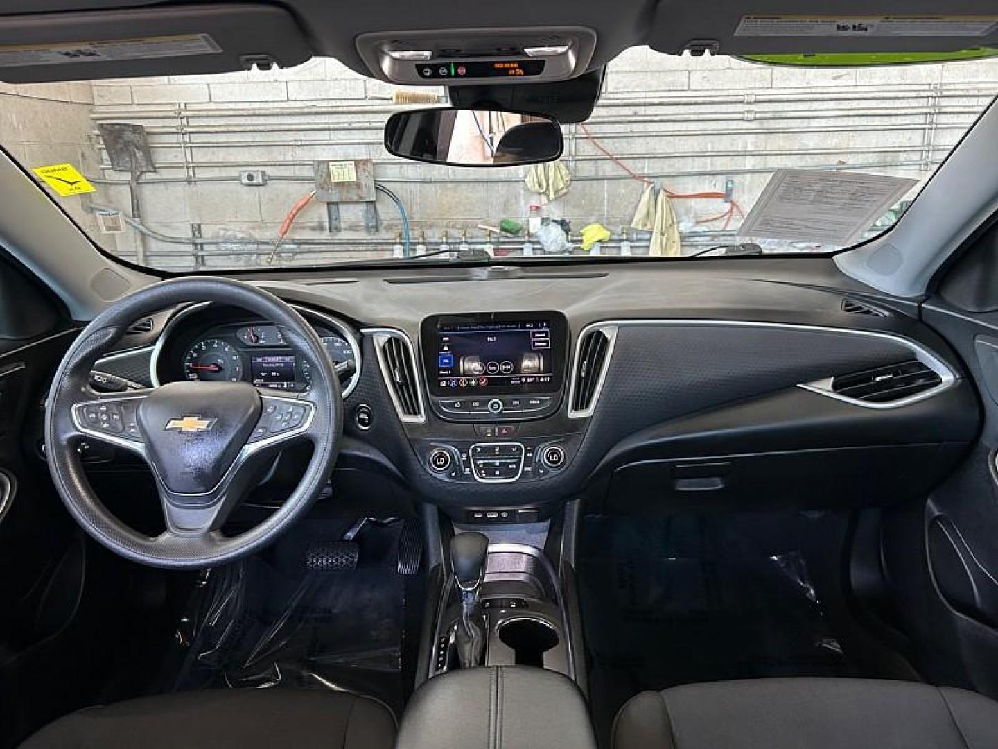 2024 GRAY Chevrolet Malibu (1G1ZD5ST5RF) with an 4-Cyl Turbo 1.5 Liter engine, Automatic CVT transmission, located at 412 Auto Vista Drive, Palmdale, CA, 93551, (661) 945-0620, 34.592636, -118.136681 - Photo#20