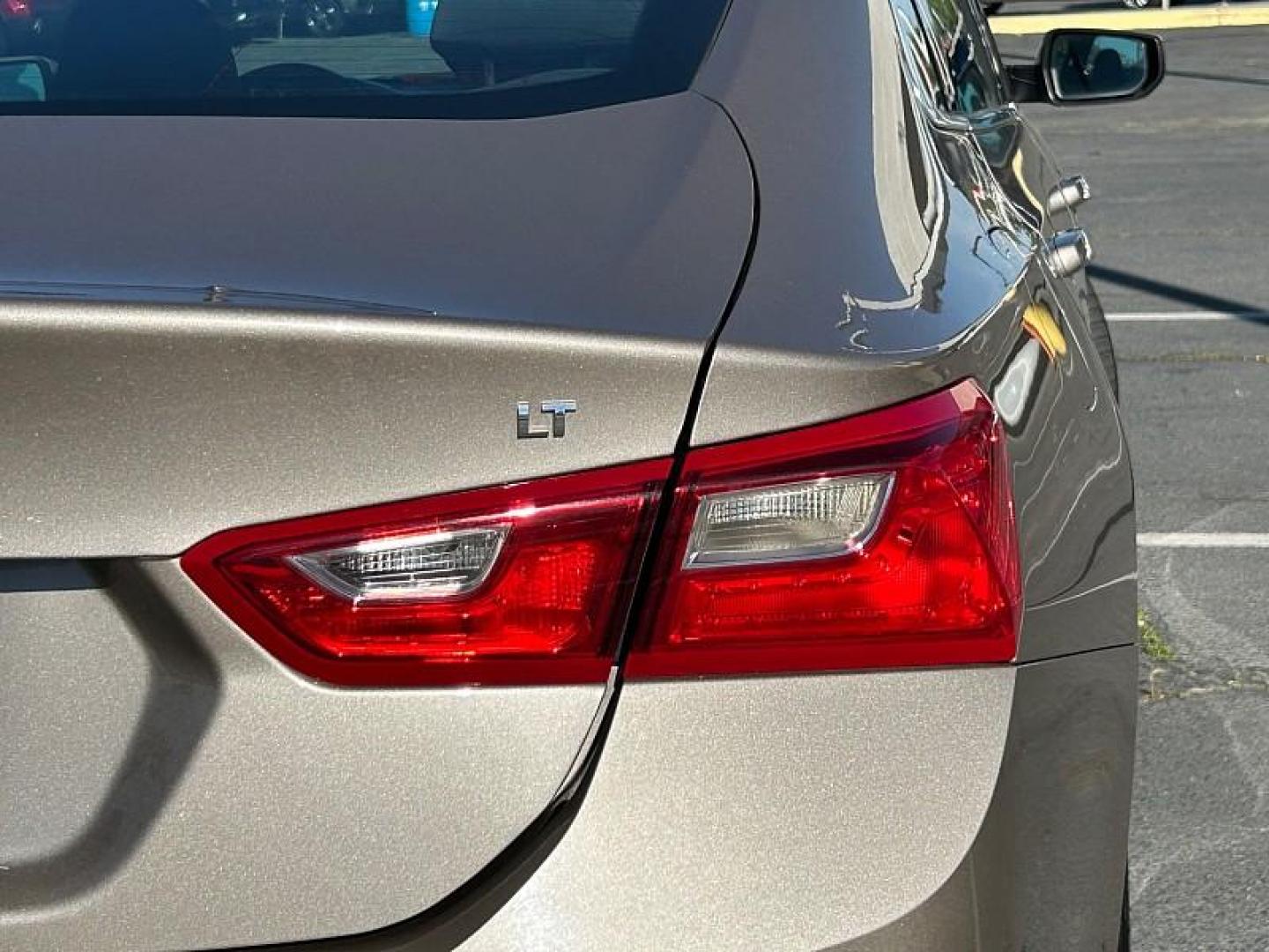 2024 GRAY Chevrolet Malibu (1G1ZD5ST5RF) with an 4-Cyl Turbo 1.5 Liter engine, Automatic CVT transmission, located at 412 Auto Vista Drive, Palmdale, CA, 93551, (661) 945-0620, 34.592636, -118.136681 - Photo#14