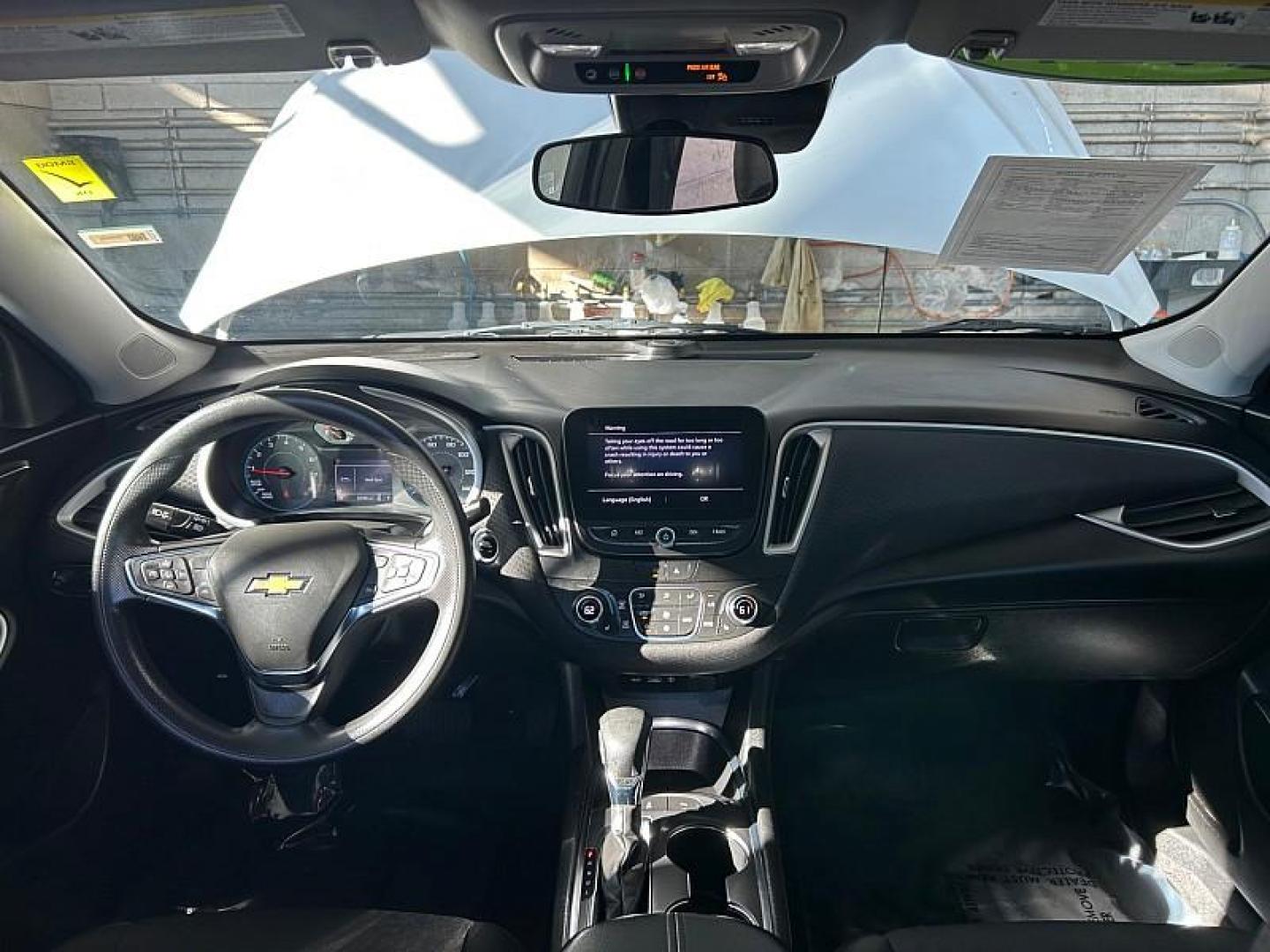 2024 WHITE Chevrolet Malibu (1G1ZD5ST7RF) with an 4-Cyl Turbo 1.5 Liter engine, Automatic CVT transmission, located at 412 Auto Vista Drive, Palmdale, CA, 93551, (661) 945-0620, 34.592636, -118.136681 - Photo#7