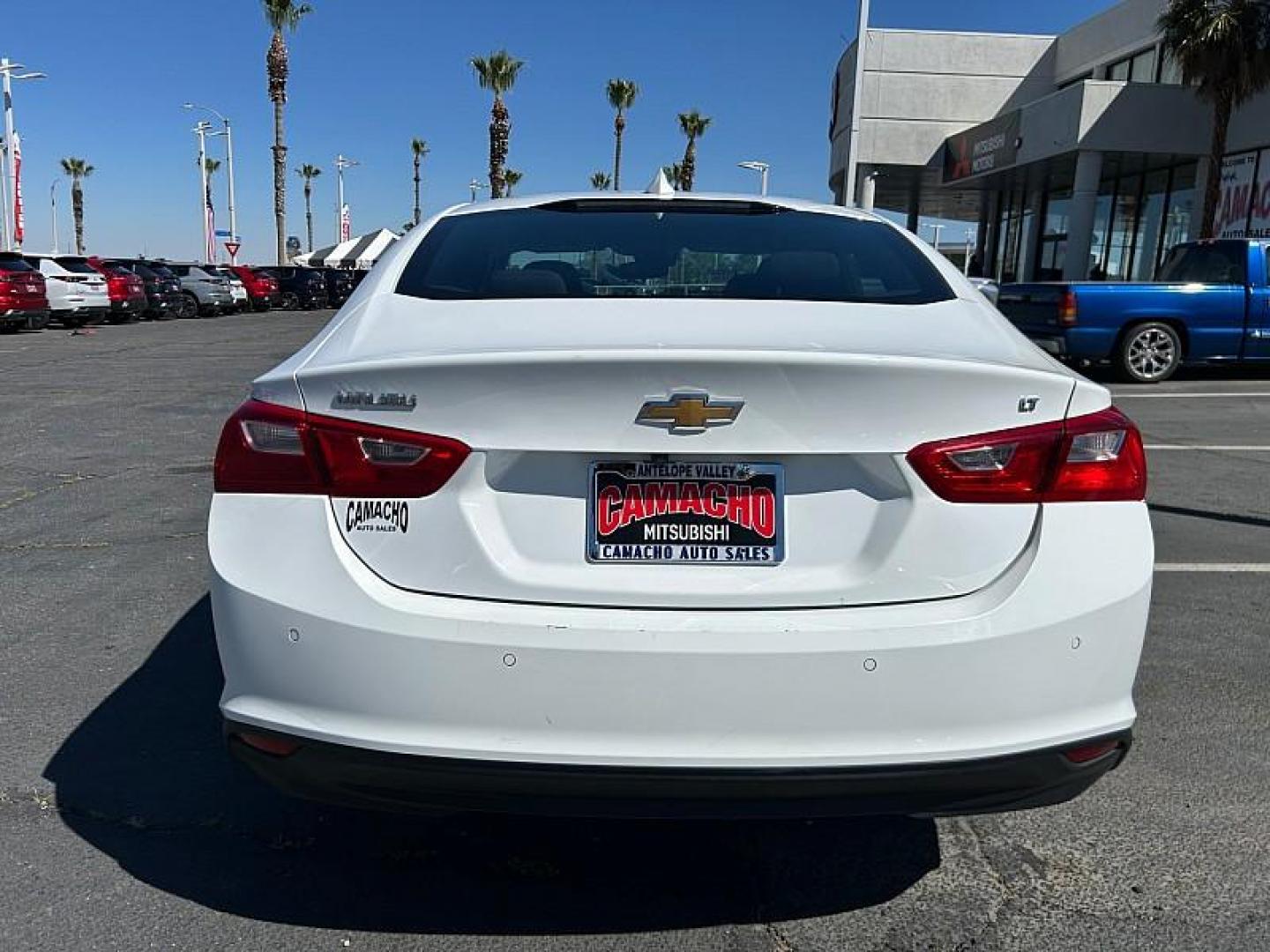 2024 white Chevrolet Malibu (1G1ZD5ST0RF) with an 4-Cyl Turbo 1.5 Liter engine, Automatic CVT transmission, located at 412 Auto Vista Drive, Palmdale, CA, 93551, (661) 945-0620, 34.592636, -118.136681 - Photo#2