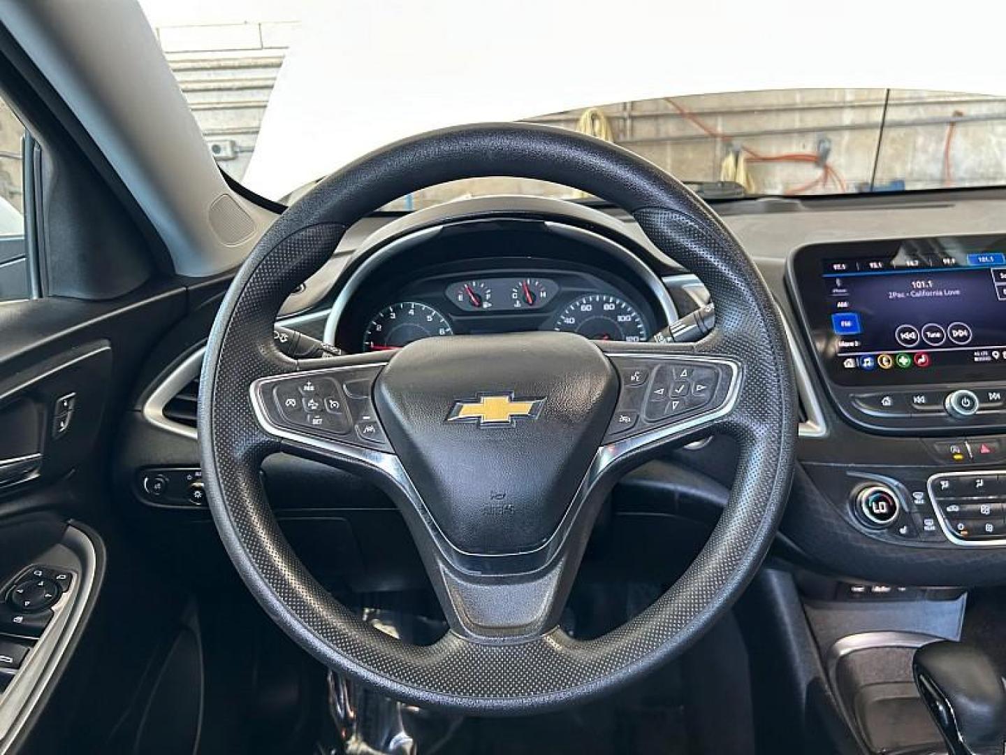 2024 white Chevrolet Malibu (1G1ZD5ST0RF) with an 4-Cyl Turbo 1.5 Liter engine, Automatic CVT transmission, located at 412 Auto Vista Drive, Palmdale, CA, 93551, (661) 945-0620, 34.592636, -118.136681 - Photo#22