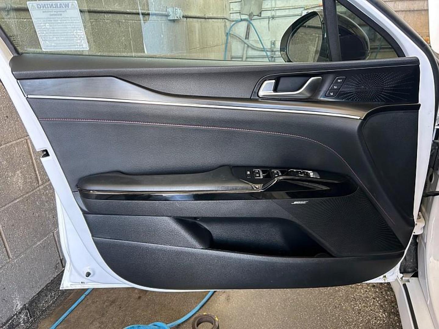 2021 WHITE Kia K5 (5XXG44J83MG) with an 4-Cyl Turbo 2.5 Liter engine, Automatic 8-Spd DCT transmission, located at 412 Auto Vista Drive, Palmdale, CA, 93551, (661) 945-0620, 34.592636, -118.136681 - Photo#17