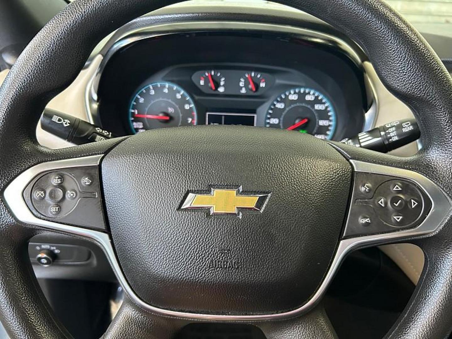2023 WHITE Chevrolet Traverse (1GNEVFKWXPJ) with an V6 3.6 Liter engine, Automatic 9-Spd transmission, located at 412 Auto Vista Drive, Palmdale, CA, 93551, (661) 945-0620, 34.592636, -118.136681 - Photo#18