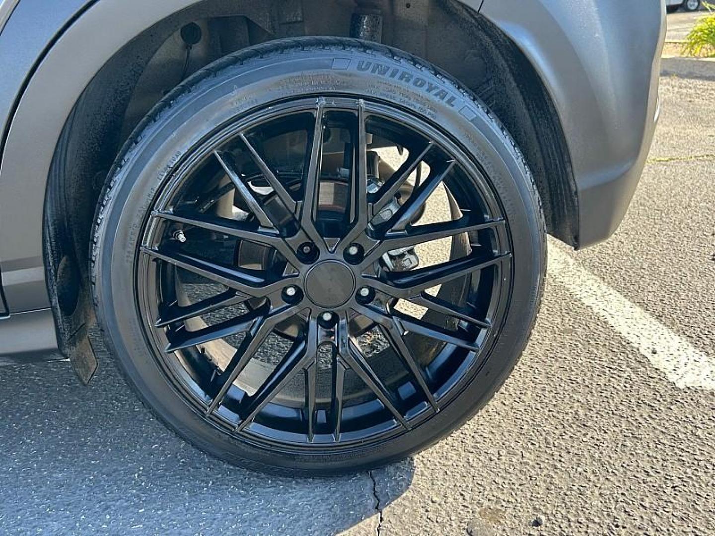 2021 GRAY Hyundai Kona (KM8K12AA7MU) with an 4-Cyl 2.0 Liter engine, Automatic 6-Spd w/Shiftronic transmission, located at 412 Auto Vista Drive, Palmdale, CA, 93551, (661) 945-0620, 34.592636, -118.136681 - Photo#12