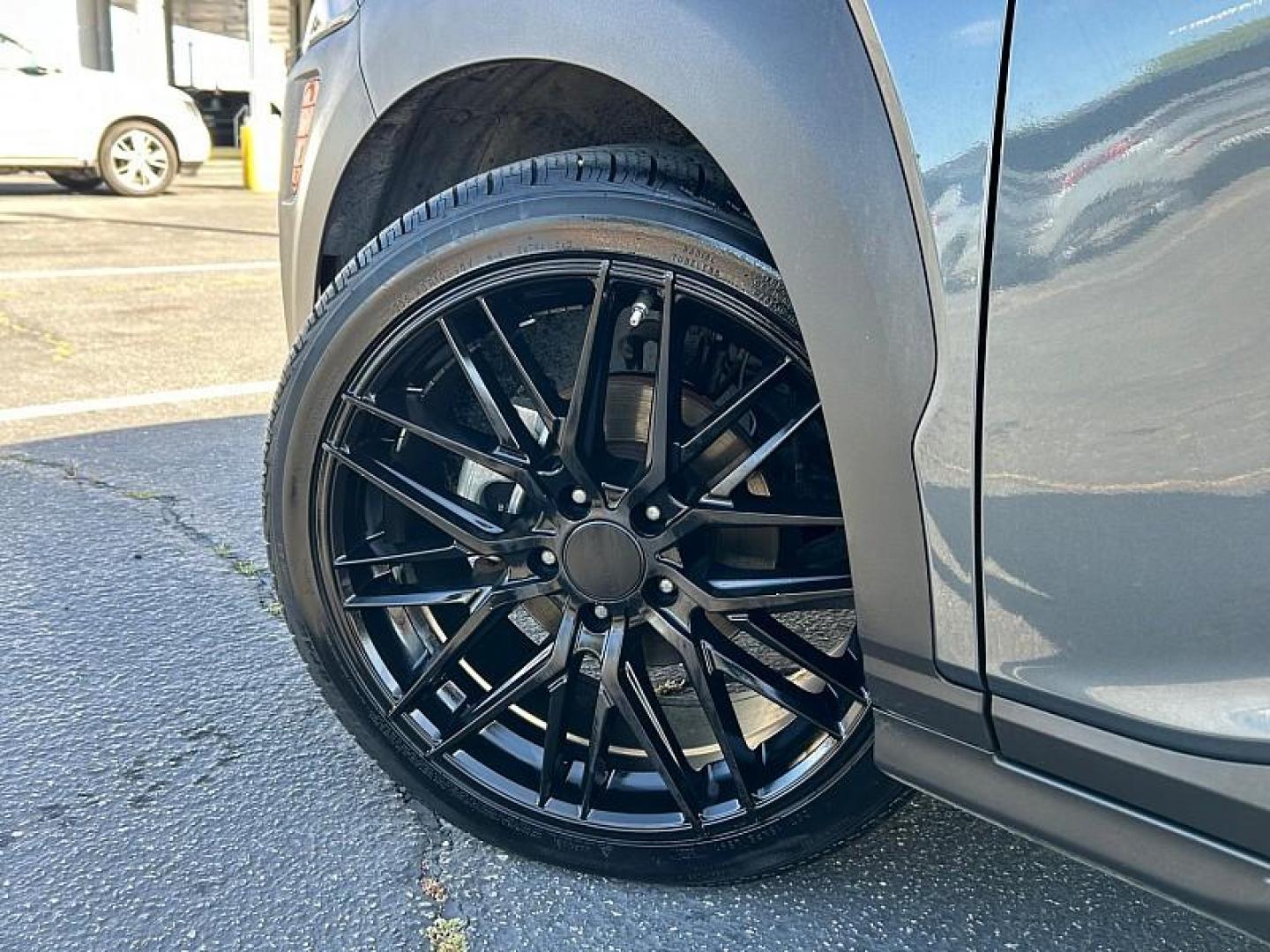 2021 GRAY Hyundai Kona (KM8K12AA7MU) with an 4-Cyl 2.0 Liter engine, Automatic 6-Spd w/Shiftronic transmission, located at 412 Auto Vista Drive, Palmdale, CA, 93551, (661) 945-0620, 34.592636, -118.136681 - Photo#15