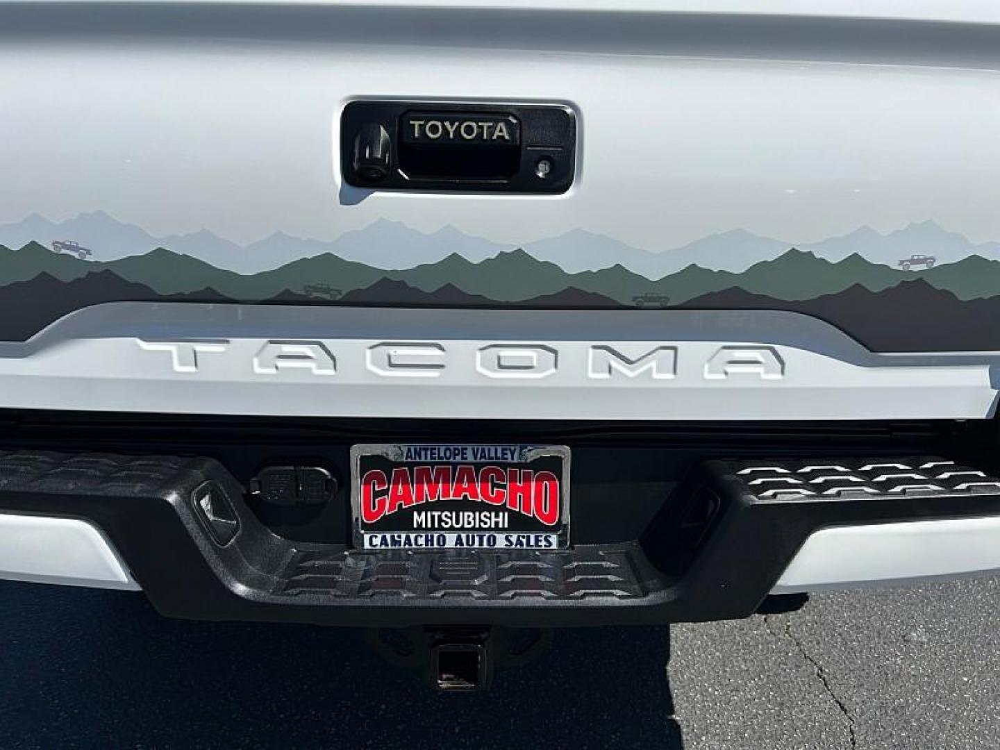 2023 WHITE Toyota Tacoma 2WD (3TMAZ5CN6PM) with an V6 3.5 Liter engine, Automatic 6-Spd transmission, located at 412 Auto Vista Drive, Palmdale, CA, 93551, (661) 945-0620, 34.592636, -118.136681 - Photo#20