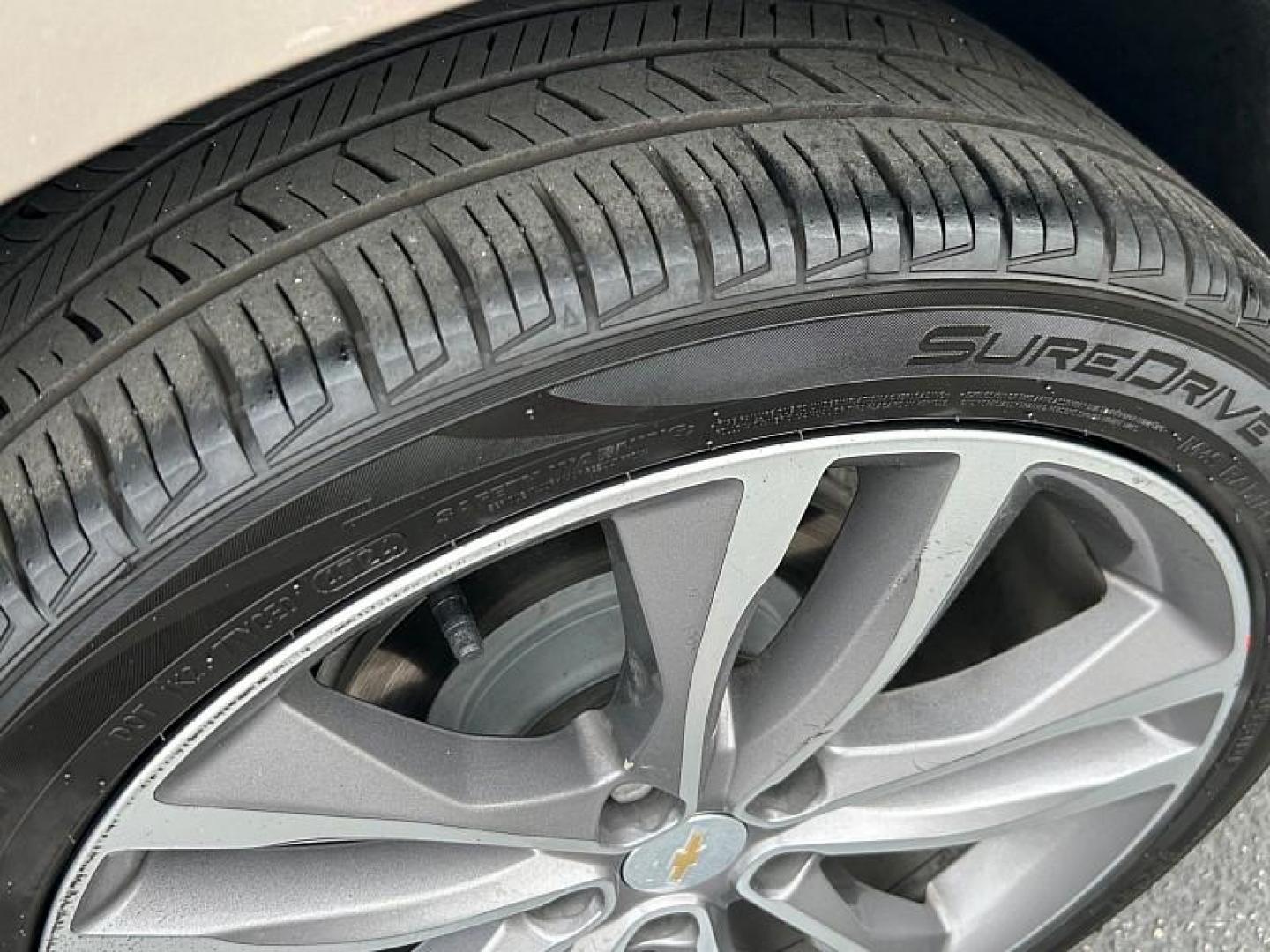 2024 GRAY Ford Expedition (1FMJU1K80RE) with an V6 EcoBoost Twin Turbo 3.5 Liter engine, Automatic 10-Spd w/SelectShift transmission, located at 412 Auto Vista Drive, Palmdale, CA, 93551, (661) 945-0620, 34.592636, -118.136681 - Photo#29