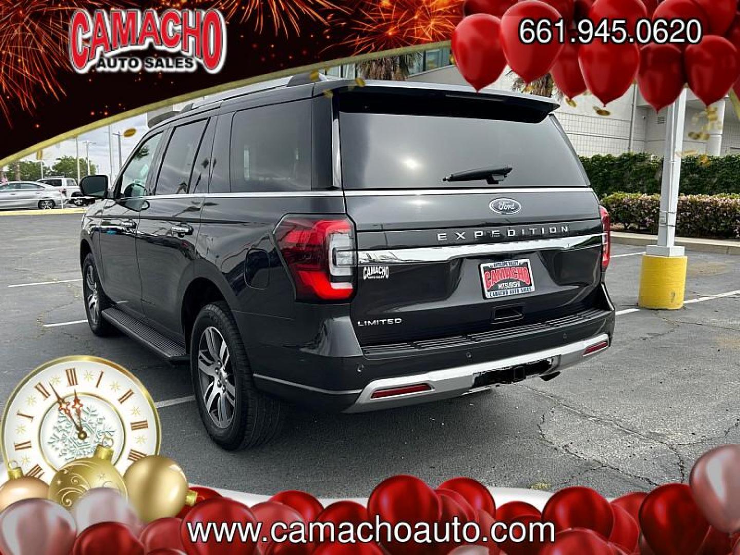 2024 GRAY Ford Expedition (1FMJU1K80RE) with an V6 EcoBoost Twin Turbo 3.5 Liter engine, Automatic 10-Spd w/SelectShift transmission, located at 412 Auto Vista Drive, Palmdale, CA, 93551, (661) 945-0620, 34.592636, -118.136681 - Photo#4