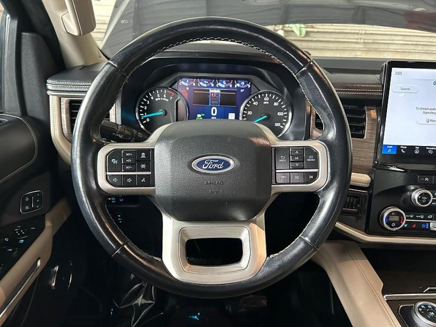 2024 GRAY Ford Expedition (1FMJU1K80RE) with an V6 EcoBoost Twin Turbo 3.5 Liter engine, Automatic 10-Spd w/SelectShift transmission, located at 412 Auto Vista Drive, Palmdale, CA, 93551, (661) 945-0620, 34.592636, -118.136681 - Photo#46