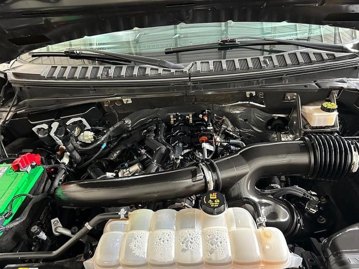 2024 GRAY Ford Expedition (1FMJU1K80RE) with an V6 EcoBoost Twin Turbo 3.5 Liter engine, Automatic 10-Spd w/SelectShift transmission, located at 412 Auto Vista Drive, Palmdale, CA, 93551, (661) 945-0620, 34.592636, -118.136681 - Photo#65