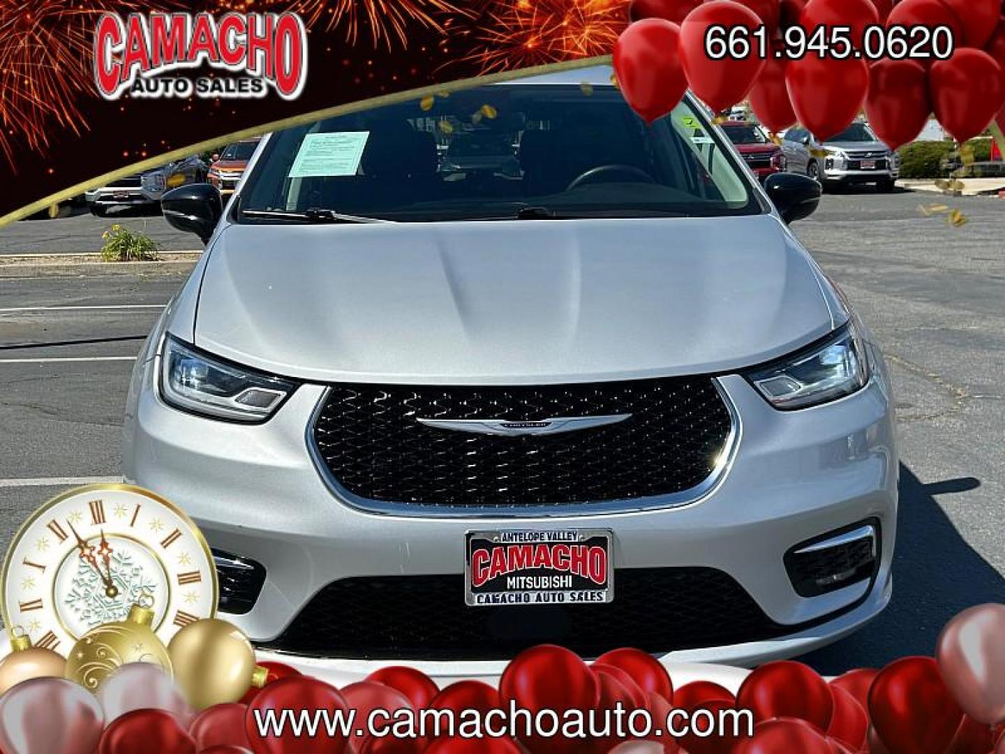 2024 SILVER Chrysler Pacifica (2C4RC1BG2RR) with an V6 3.6 Liter engine, Automatic 9-Spd transmission, located at 412 Auto Vista Drive, Palmdale, CA, 93551, (661) 945-0620, 34.592636, -118.136681 - Photo#1