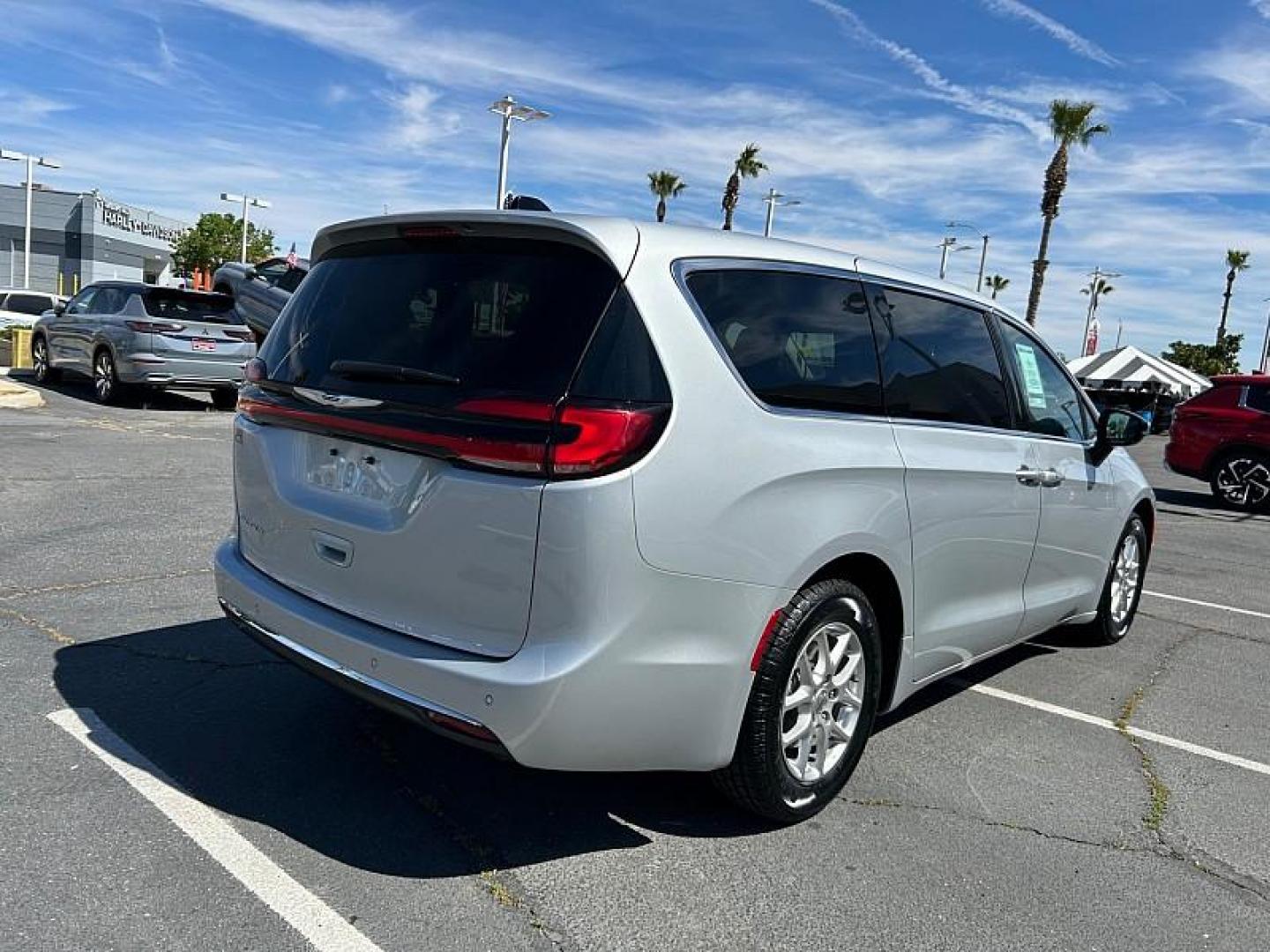 2024 SILVER Chrysler Pacifica (2C4RC1BG2RR) with an V6 3.6 Liter engine, Automatic 9-Spd transmission, located at 412 Auto Vista Drive, Palmdale, CA, 93551, (661) 945-0620, 34.592636, -118.136681 - Photo#2