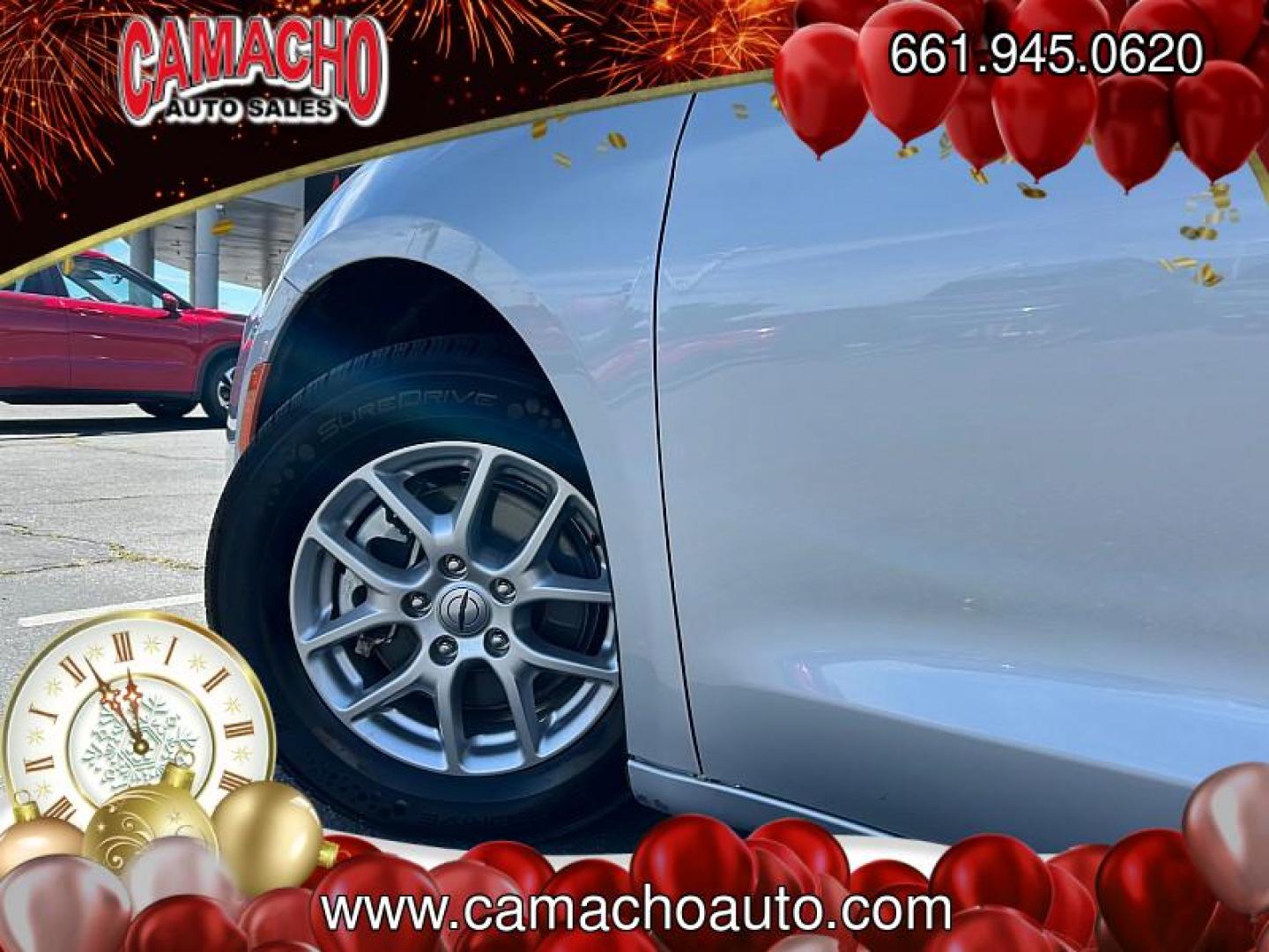 2024 SILVER Chrysler Pacifica (2C4RC1BG2RR) with an V6 3.6 Liter engine, Automatic 9-Spd transmission, located at 412 Auto Vista Drive, Palmdale, CA, 93551, (661) 945-0620, 34.592636, -118.136681 - Photo#7