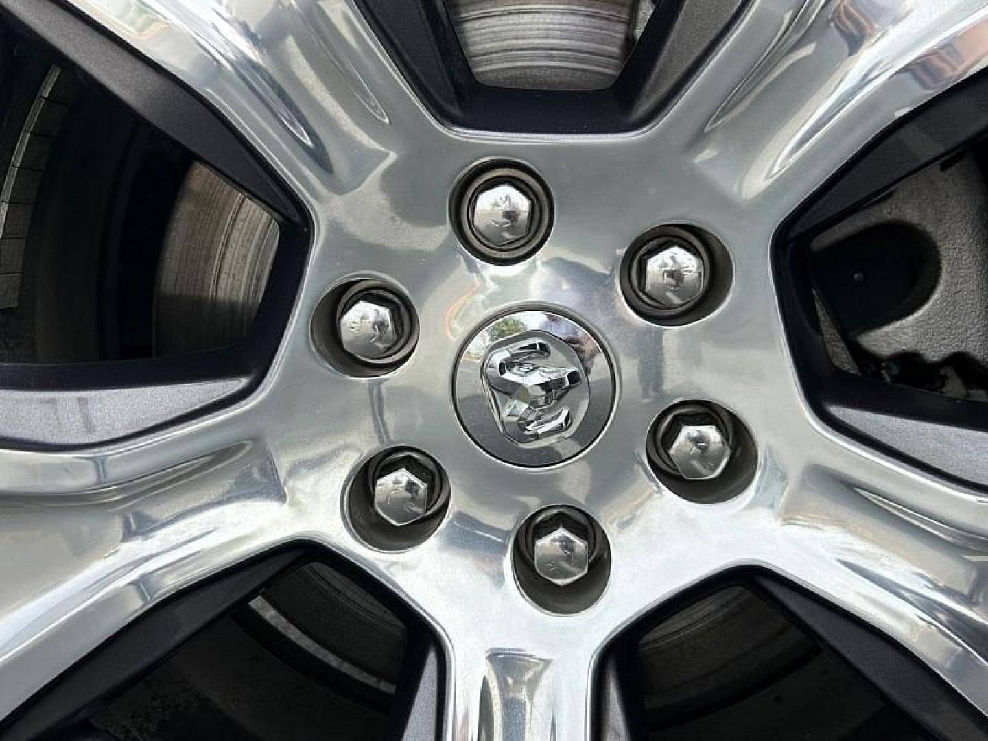 2024 WHITE Ram 1500 2WD (1C6RREJT7RN) with an 8-Cyl 5.7 Liter engine, Automatic 8-Spd transmission, located at 412 Auto Vista Drive, Palmdale, CA, 93551, (661) 945-0620, 34.592636, -118.136681 - Photo#7