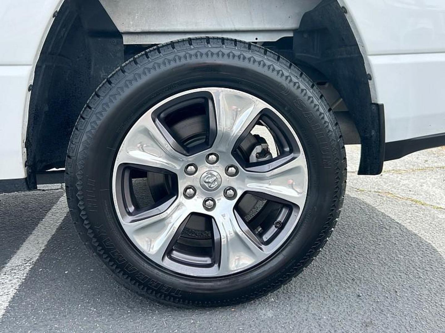 2024 WHITE Ram 1500 2WD (1C6RREJT7RN) with an 8-Cyl 5.7 Liter engine, Automatic 8-Spd transmission, located at 412 Auto Vista Drive, Palmdale, CA, 93551, (661) 945-0620, 34.592636, -118.136681 - Photo#14