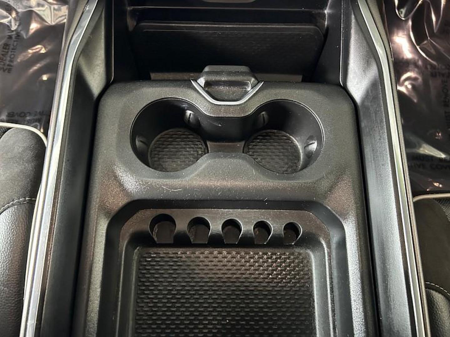 2024 WHITE Ram 1500 2WD (1C6RREJT7RN) with an 8-Cyl 5.7 Liter engine, Automatic 8-Spd transmission, located at 412 Auto Vista Drive, Palmdale, CA, 93551, (661) 945-0620, 34.592636, -118.136681 - Photo#27