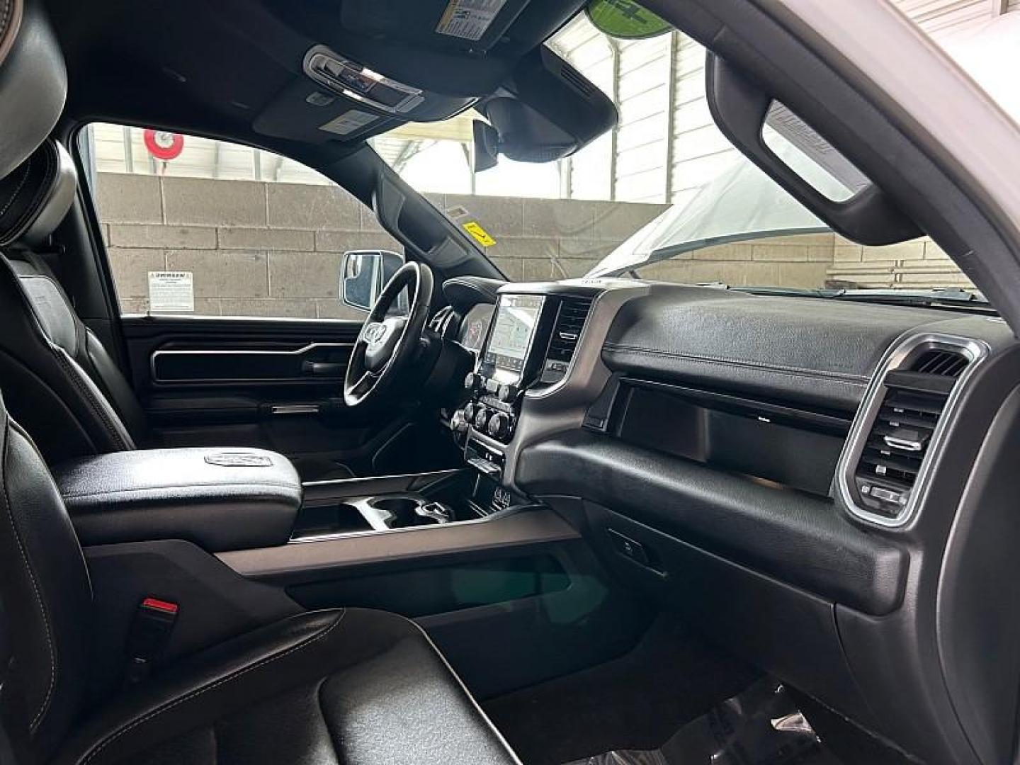 2024 WHITE Ram 1500 2WD (1C6RREJT7RN) with an 8-Cyl 5.7 Liter engine, Automatic 8-Spd transmission, located at 412 Auto Vista Drive, Palmdale, CA, 93551, (661) 945-0620, 34.592636, -118.136681 - Photo#31