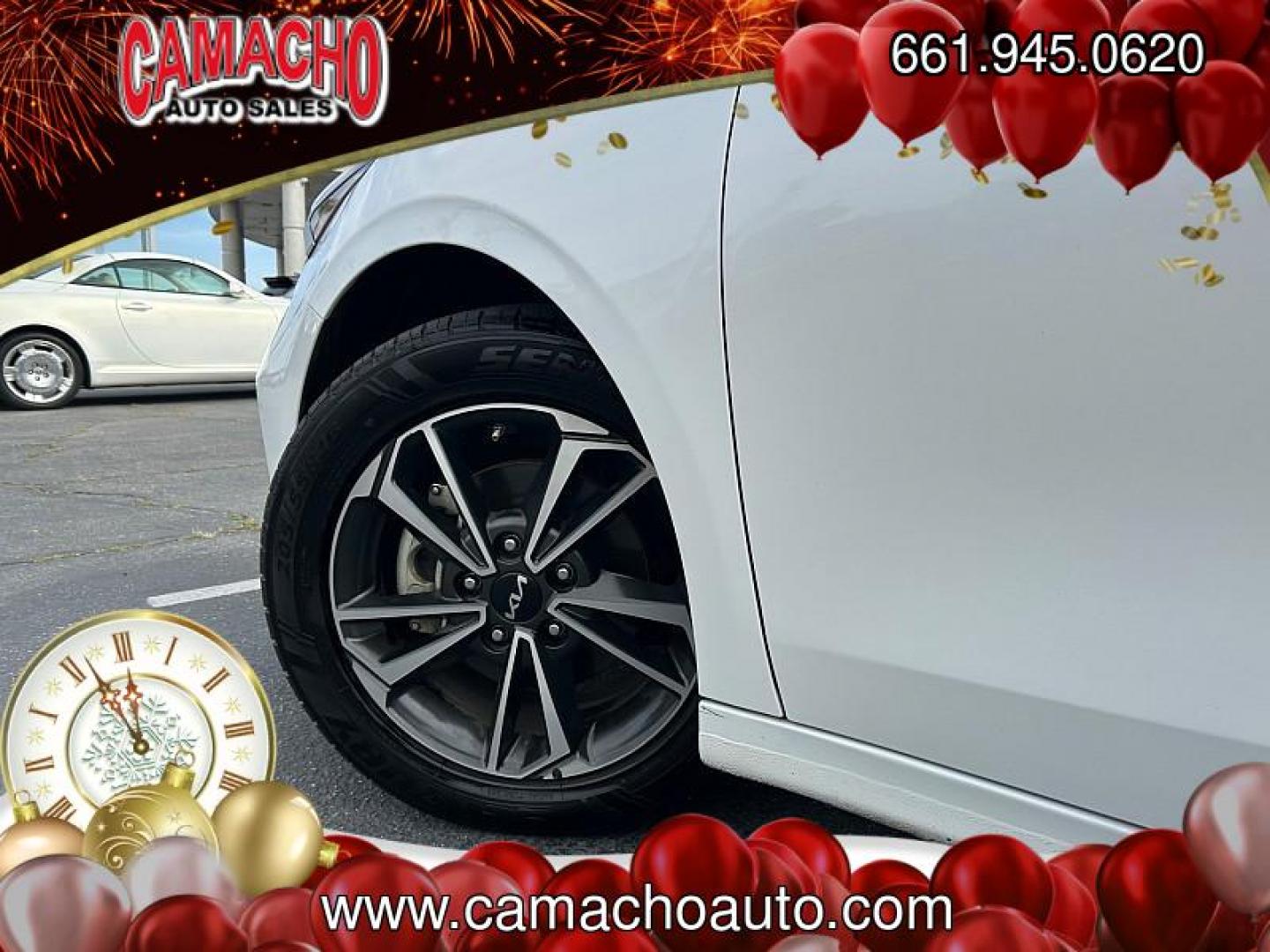 2024 WHITE Kia Forte (3KPF24AD9RE) with an 4-Cyl 2.0 Liter engine, Automatic IVT transmission, located at 412 Auto Vista Drive, Palmdale, CA, 93551, (661) 945-0620, 34.592636, -118.136681 - Photo#10