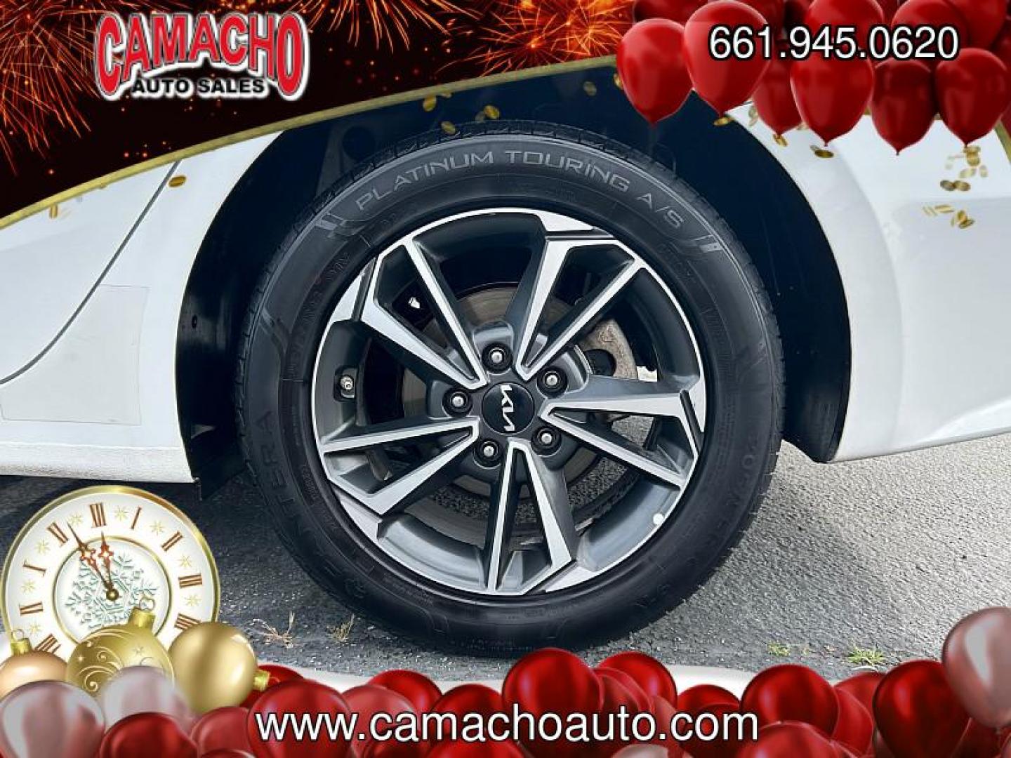 2024 WHITE Kia Forte (3KPF24AD9RE) with an 4-Cyl 2.0 Liter engine, Automatic IVT transmission, located at 412 Auto Vista Drive, Palmdale, CA, 93551, (661) 945-0620, 34.592636, -118.136681 - Photo#13