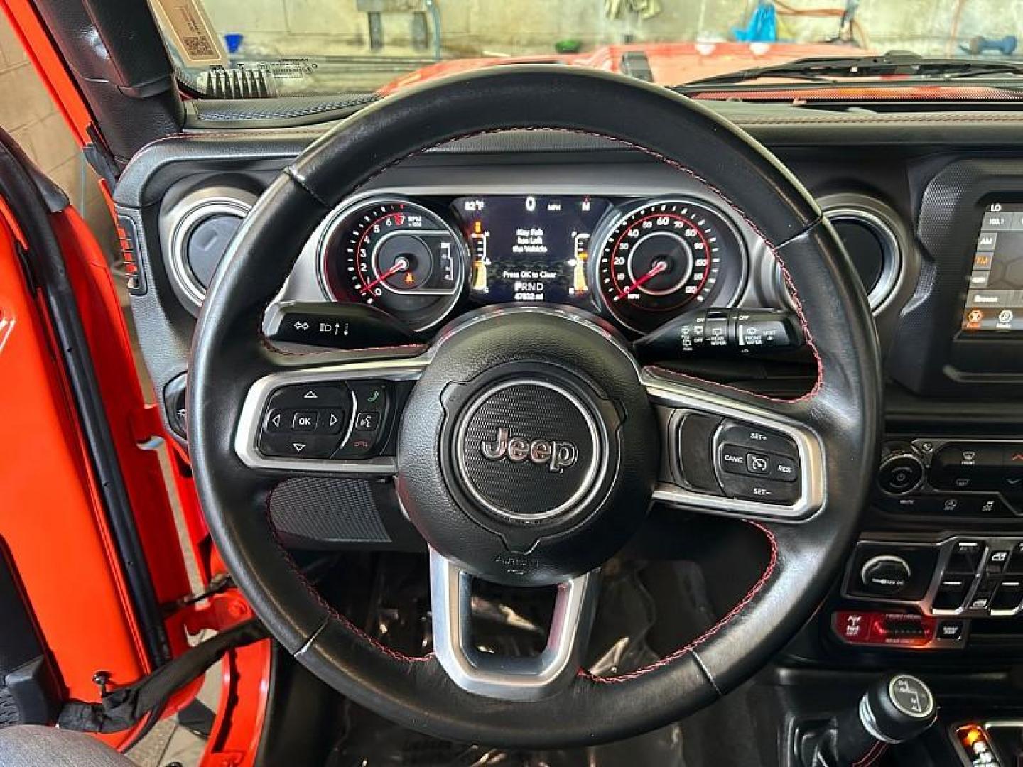 2019 ORANGE Jeep Wrangler Unlimited (1C4HJXFG1KW) with an 6-Cyl 3.6 Liter engine, Automatic transmission, located at 412 Auto Vista Drive, Palmdale, CA, 93551, (661) 945-0620, 34.592636, -118.136681 - Photo#28