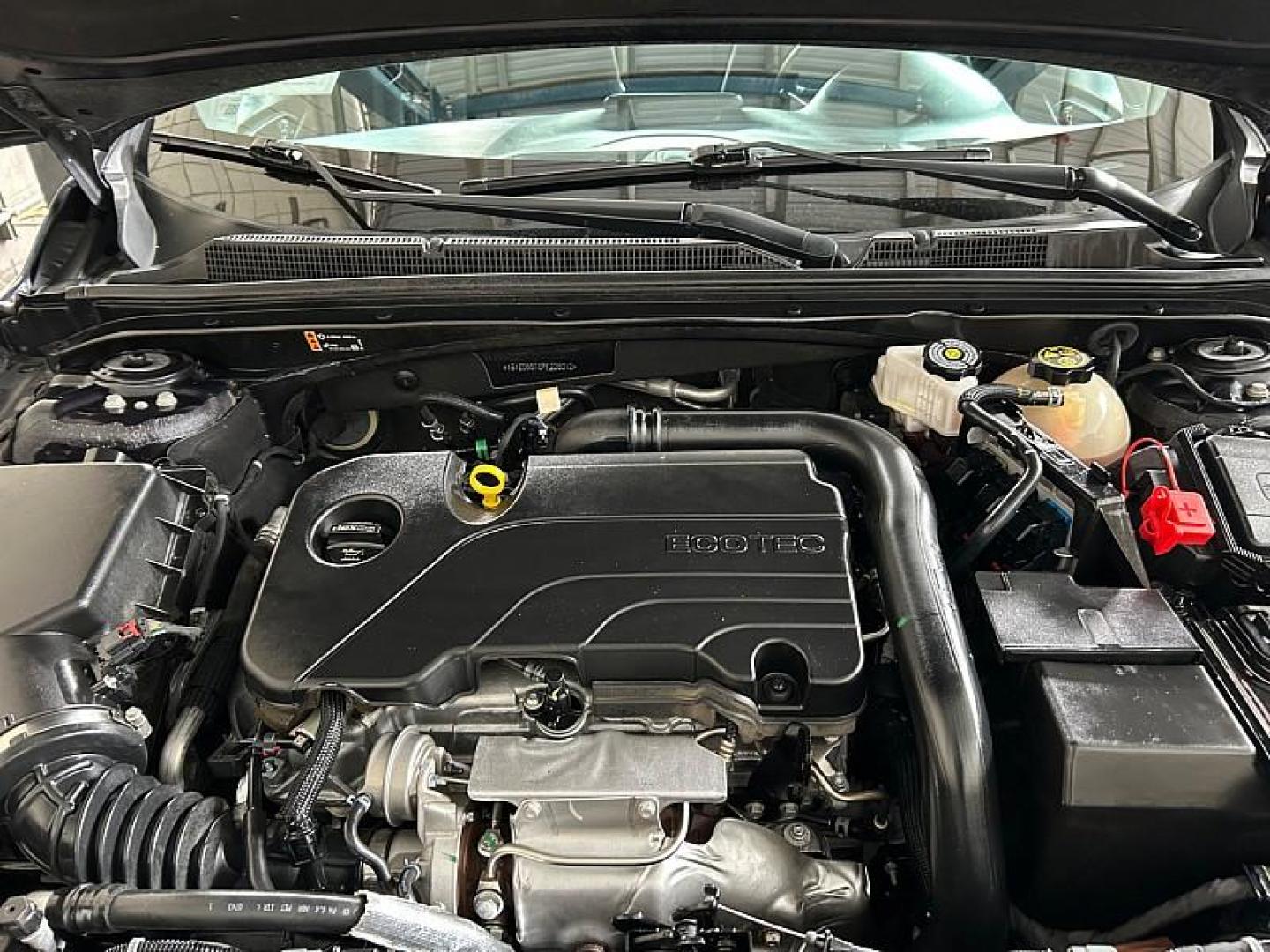 2023 DK GRAY Chevrolet Malibu (1G1ZD5ST5PF) with an 4-Cyl Turbo 1.5 Liter engine, Automatic CVT transmission, located at 412 Auto Vista Drive, Palmdale, CA, 93551, (661) 945-0620, 34.592636, -118.136681 - Photo#17