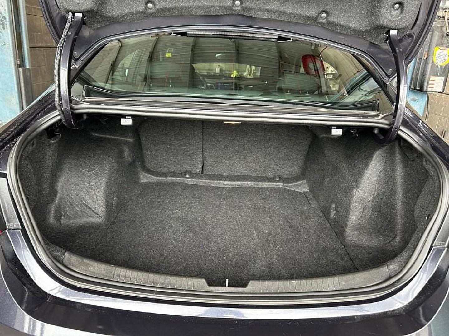 2023 DK GRAY Chevrolet Malibu (1G1ZD5ST5PF) with an 4-Cyl Turbo 1.5 Liter engine, Automatic CVT transmission, located at 412 Auto Vista Drive, Palmdale, CA, 93551, (661) 945-0620, 34.592636, -118.136681 - Photo#18