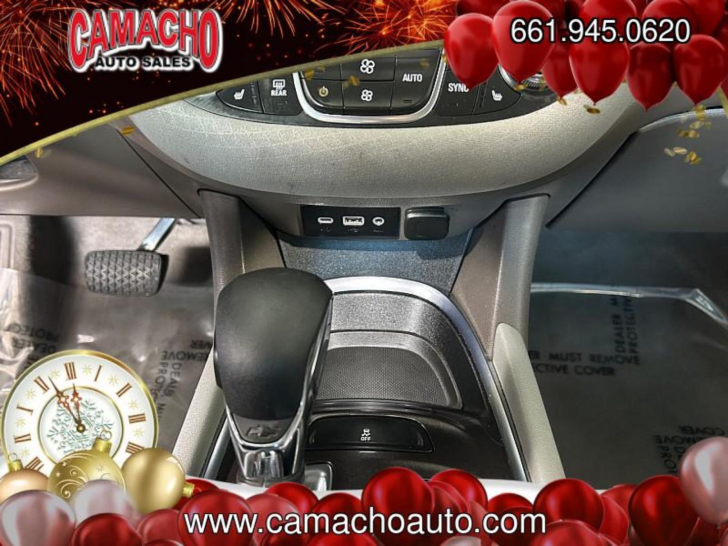 2016 SILVER Ford Fusion (3FA6P0H7XGR) with an 4-Cyl 2.5 Liter engine, Automatic transmission, located at 412 Auto Vista Drive, Palmdale, CA, 93551, (661) 945-0620, 34.592636, -118.136681 - Photo#13