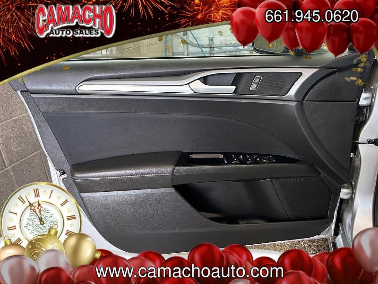 2016 SILVER Ford Fusion (3FA6P0H7XGR) with an 4-Cyl 2.5 Liter engine, Automatic transmission, located at 412 Auto Vista Drive, Palmdale, CA, 93551, (661) 945-0620, 34.592636, -118.136681 - Photo#47