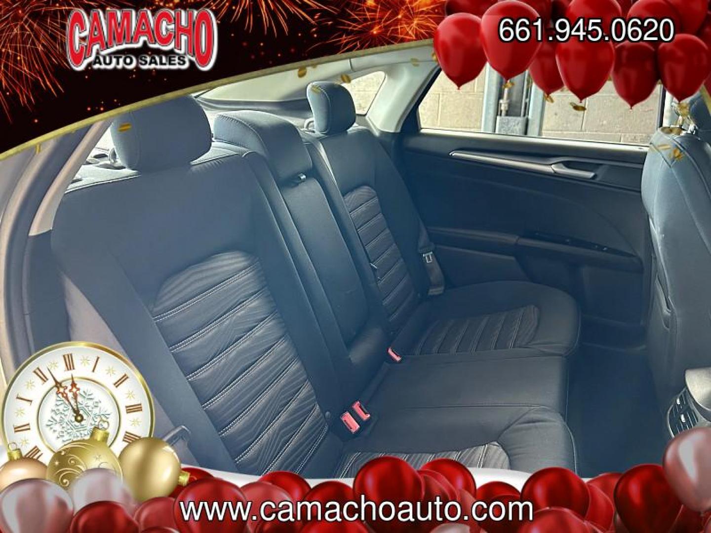 2016 SILVER Ford Fusion (3FA6P0H7XGR) with an 4-Cyl 2.5 Liter engine, Automatic transmission, located at 412 Auto Vista Drive, Palmdale, CA, 93551, (661) 945-0620, 34.592636, -118.136681 - Photo#60
