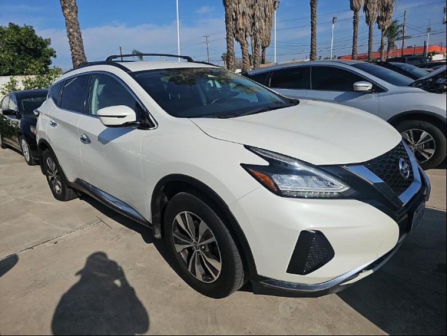 2020 WHITE Nissan Murano (5N1AZ2BJ1LN) with an V6 3.5 Liter engine, Automatic Xtronic CVT transmission, located at 412 Auto Vista Drive, Palmdale, CA, 93551, (661) 945-0620, 34.592636, -118.136681 - Photo#3