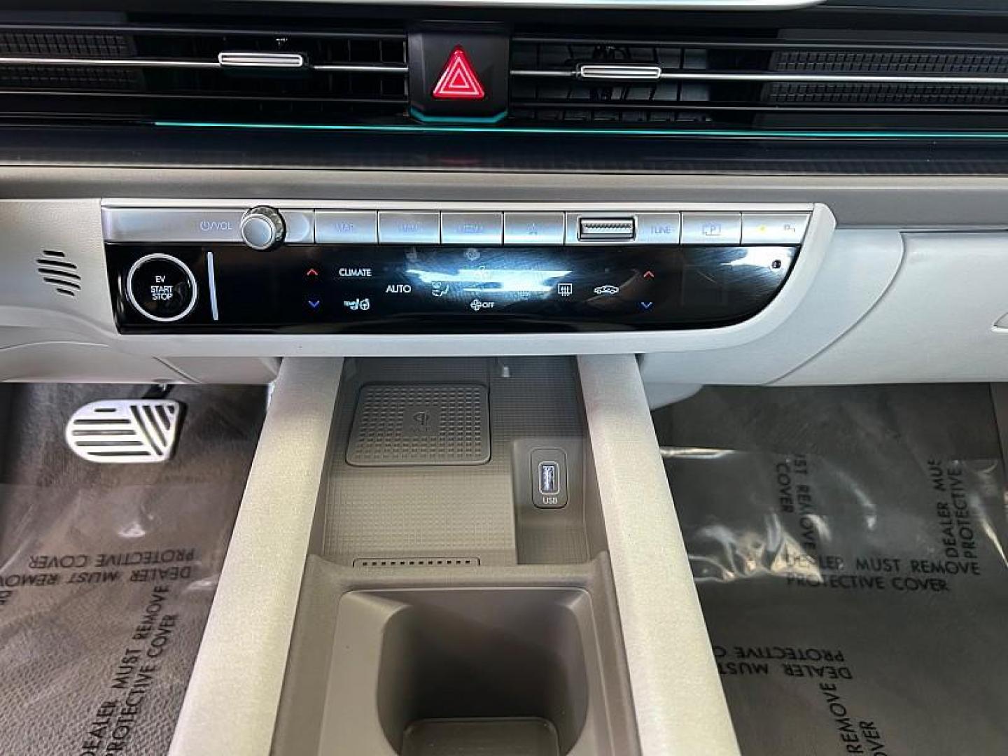 2024 BLACK Hyundai IONIQ 6 (KMHM54AA0RA) with an 225HP Electric Motor engine, Single-speed Reduction Gear transmission, located at 412 Auto Vista Drive, Palmdale, CA, 93551, (661) 945-0620, 34.592636, -118.136681 - Photo#16