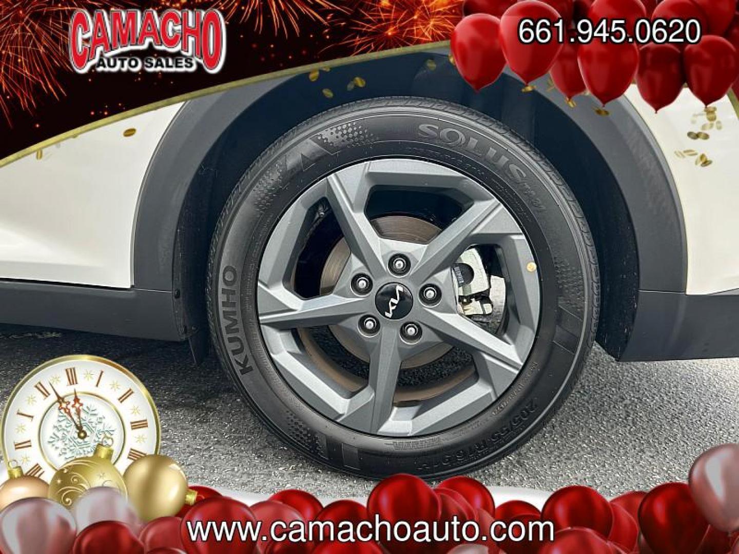 2025 WHITE Kia K4 (3KPFT4DE7SE) with an 4-Cyl 2.0 Liter engine, Automatic IVT transmission, located at 412 Auto Vista Drive, Palmdale, CA, 93551, (661) 945-0620, 34.592636, -118.136681 - Photo#19