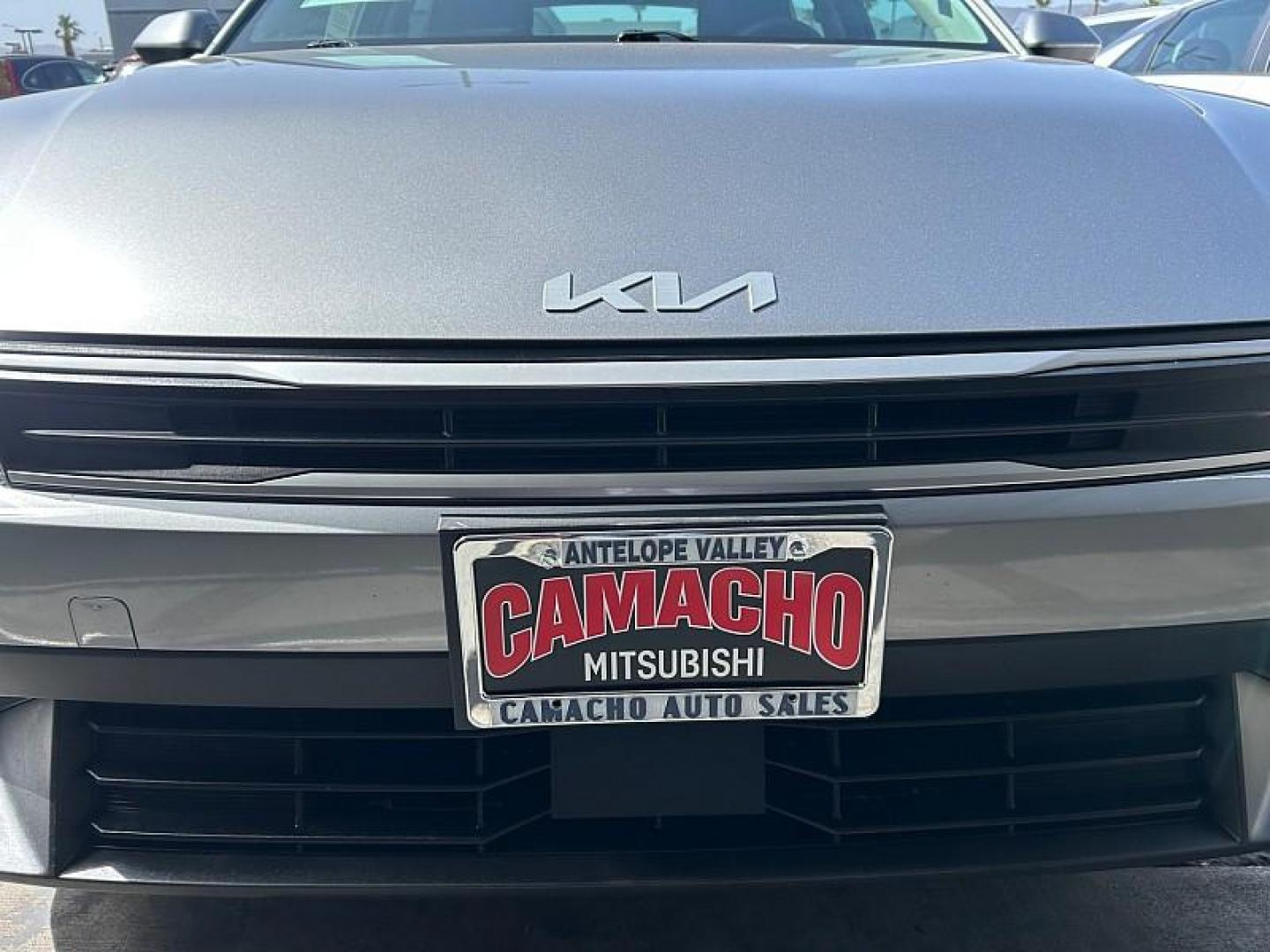 2025 GRAY Kia K4 (3KPFT4DEXSE) with an 4-Cyl 2.0 Liter engine, Automatic IVT transmission, located at 412 Auto Vista Drive, Palmdale, CA, 93551, (661) 945-0620, 34.592636, -118.136681 - Photo#8