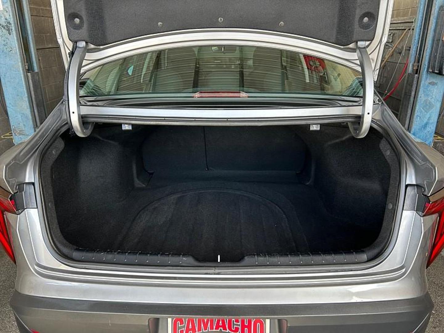 2025 GRAY Kia K4 (3KPFT4DEXSE) with an 4-Cyl 2.0 Liter engine, Automatic IVT transmission, located at 412 Auto Vista Drive, Palmdale, CA, 93551, (661) 945-0620, 34.592636, -118.136681 - Photo#25