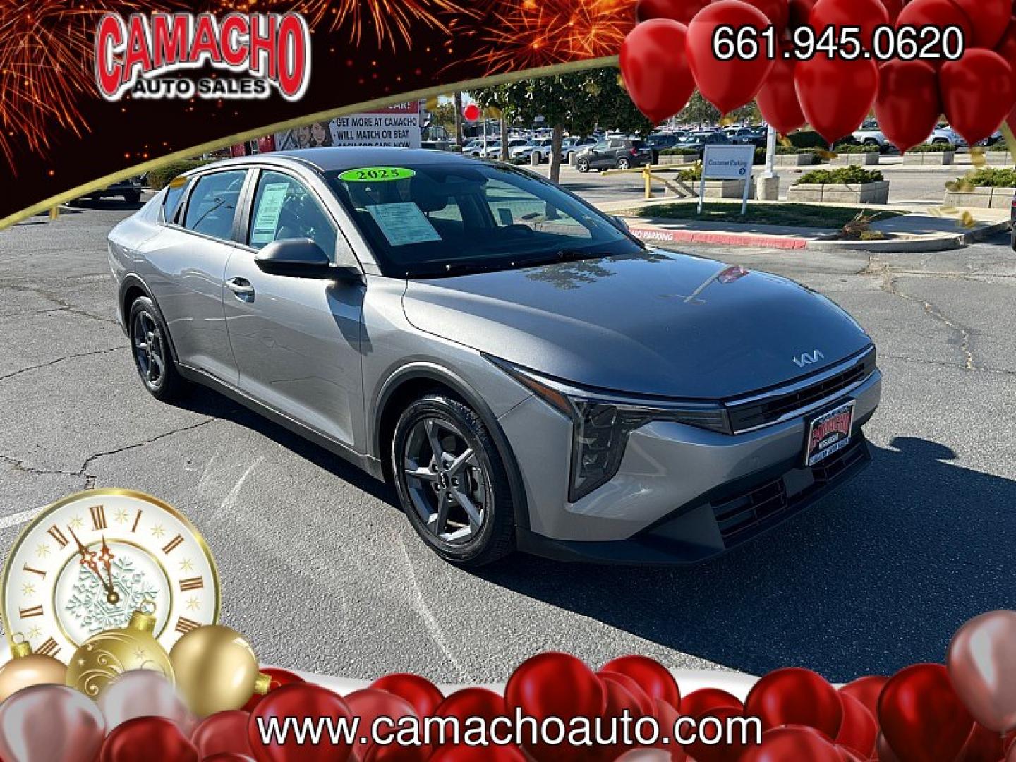 2025 GRAY Kia K4 (3KPFT4DEXSE) with an 4-Cyl 2.0 Liter engine, Automatic IVT transmission, located at 412 Auto Vista Drive, Palmdale, CA, 93551, (661) 945-0620, 34.592636, -118.136681- Photo#0