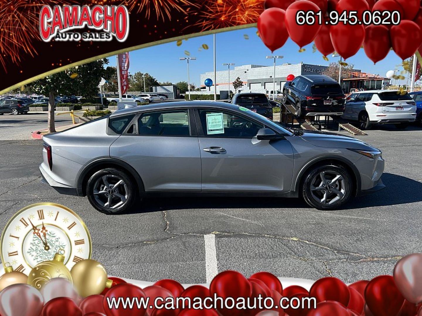 2025 GRAY Kia K4 (3KPFT4DEXSE) with an 4-Cyl 2.0 Liter engine, Automatic IVT transmission, located at 412 Auto Vista Drive, Palmdale, CA, 93551, (661) 945-0620, 34.592636, -118.136681- Photo#9