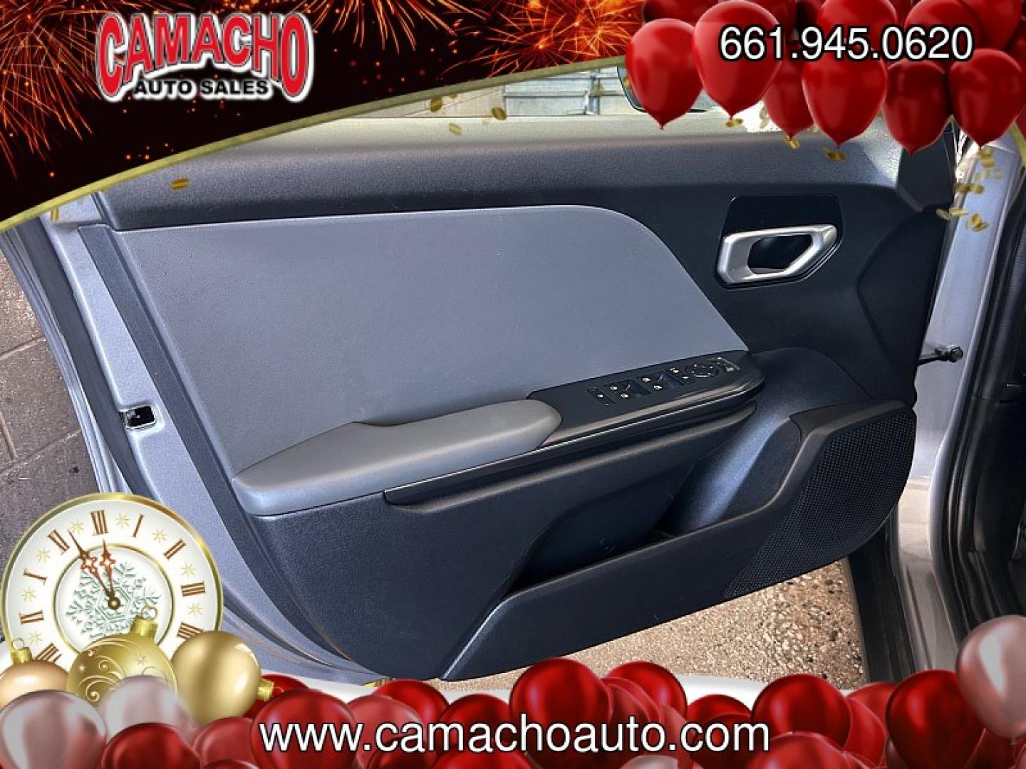 2025 GRAY Kia K4 (3KPFT4DEXSE) with an 4-Cyl 2.0 Liter engine, Automatic IVT transmission, located at 412 Auto Vista Drive, Palmdale, CA, 93551, (661) 945-0620, 34.592636, -118.136681- Photo#16