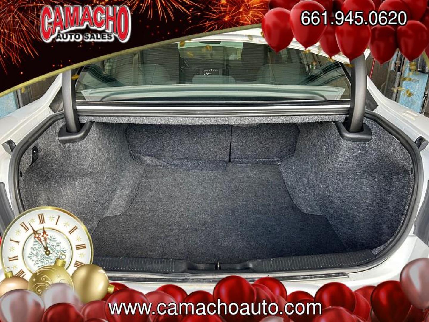 2023 WHITE Dodge Charger (2C3CDXBG1PH) with an V6 3.6 Liter engine, Automatic 8-Spd w/AutoStick transmission, located at 412 Auto Vista Drive, Palmdale, CA, 93551, (661) 945-0620, 34.592636, -118.136681 - Photo#20
