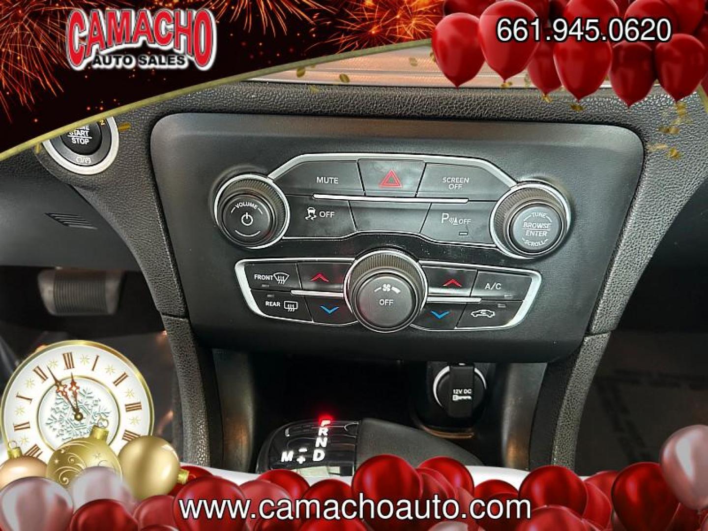2023 WHITE Dodge Charger (2C3CDXBG1PH) with an V6 3.6 Liter engine, Automatic 8-Spd w/AutoStick transmission, located at 412 Auto Vista Drive, Palmdale, CA, 93551, (661) 945-0620, 34.592636, -118.136681 - Photo#13