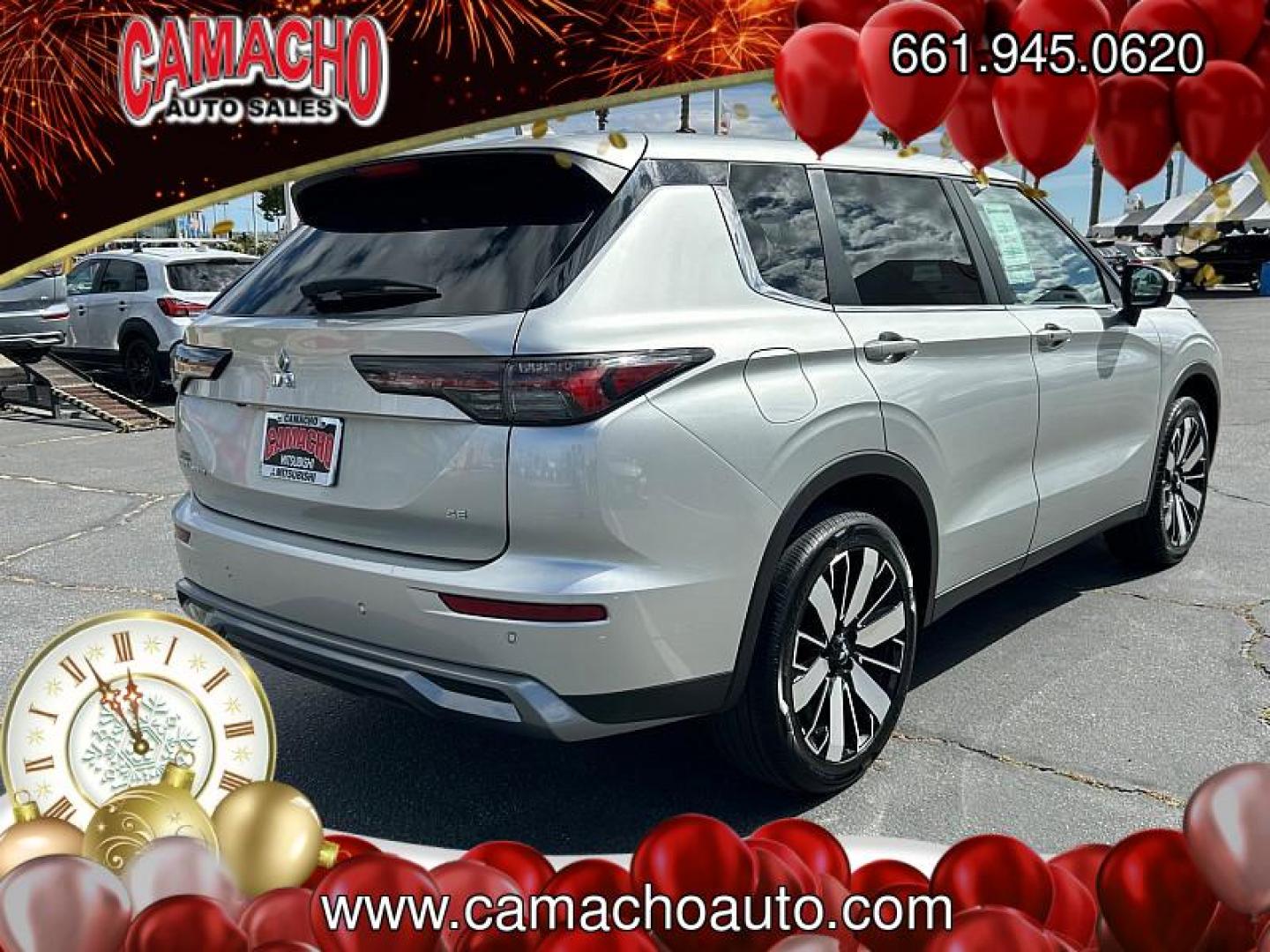 2025 SILVER Mitsubishi Outlander (JA4J3VA84SZ) with an 4-Cyl 2.5 Liter engine, Automatic CVT transmission, located at 412 Auto Vista Drive, Palmdale, CA, 93551, (661) 945-0620, 34.592636, -118.136681 - Photo#2