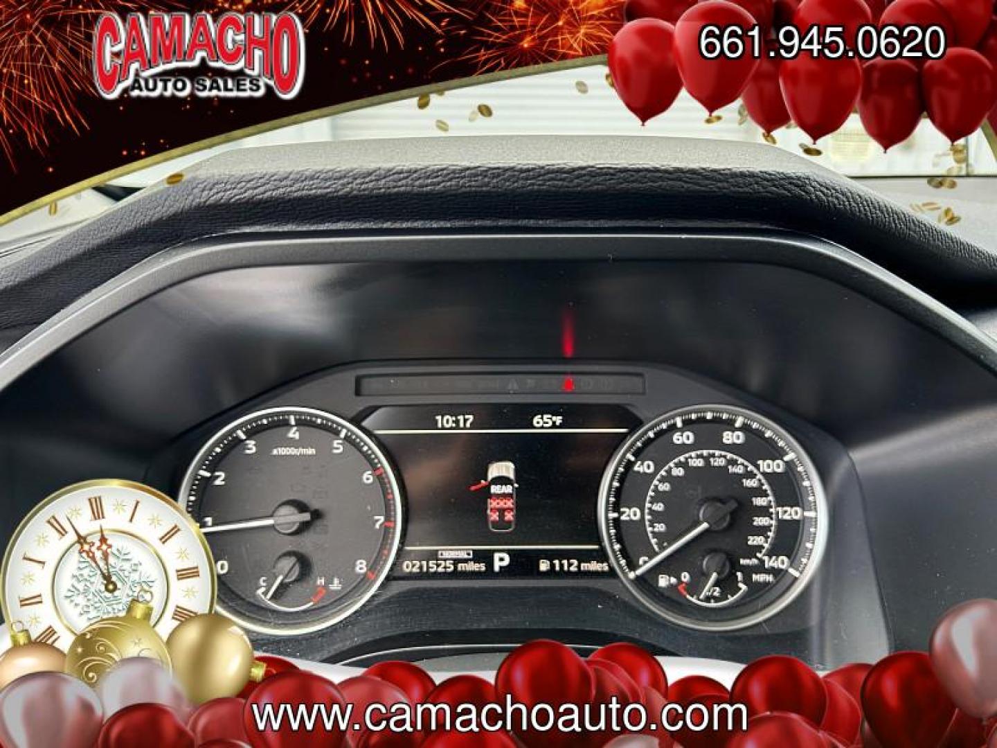 2025 SILVER Mitsubishi Outlander (JA4J3VA84SZ) with an 4-Cyl 2.5 Liter engine, Automatic CVT transmission, located at 412 Auto Vista Drive, Palmdale, CA, 93551, (661) 945-0620, 34.592636, -118.136681 - Photo#12