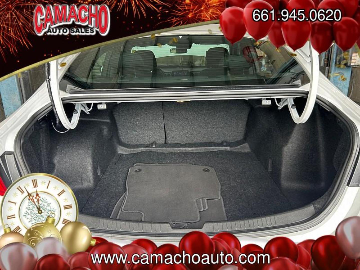 2024 WHITE Chevrolet Malibu (1G1ZD5ST7RF) with an 4-Cyl Turbo 1.5 Liter engine, Automatic CVT transmission, located at 412 Auto Vista Drive, Palmdale, CA, 93551, (661) 945-0620, 34.592636, -118.136681 - Photo#16