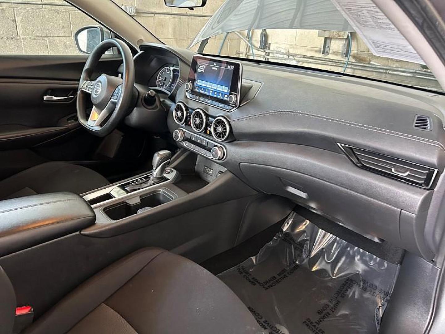 2023 GRAY Nissan Sentra (3N1AB8CV8PY) with an 4-Cyl 2.0 Liter engine, Automatic CVT w/Xtronic transmission, located at 412 Auto Vista Drive, Palmdale, CA, 93551, (661) 945-0620, 34.592636, -118.136681 - Photo#19
