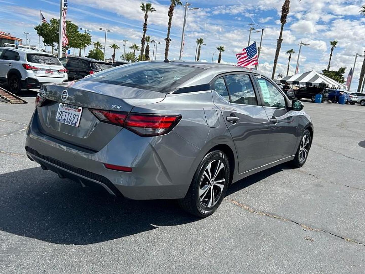 2023 GRAY Nissan Sentra (3N1AB8CV8PY) with an 4-Cyl 2.0 Liter engine, Automatic CVT w/Xtronic transmission, located at 412 Auto Vista Drive, Palmdale, CA, 93551, (661) 945-0620, 34.592636, -118.136681 - Photo#7