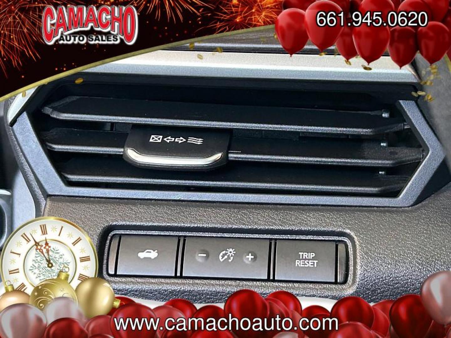 2024 GRAY Nissan Altima (1N4BL4DV4RN) with an 4-Cyl 2.5 Liter engine, Automatic Xtronic CVT transmission, located at 412 Auto Vista Drive, Palmdale, CA, 93551, (661) 945-0620, 34.592636, -118.136681 - Photo#21