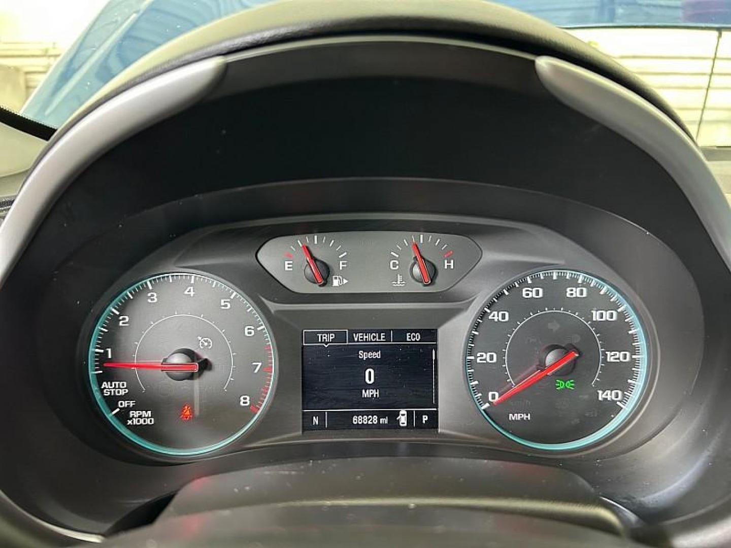 2018 GRAY Chevrolet Tahoe (1GNSKAEC8JR) with an V8 EcoTec3 5.3 Liter engine, Auto 6-Spd Overdrive transmission, located at 412 Auto Vista Drive, Palmdale, CA, 93551, (661) 945-0620, 34.592636, -118.136681 - Photo#18