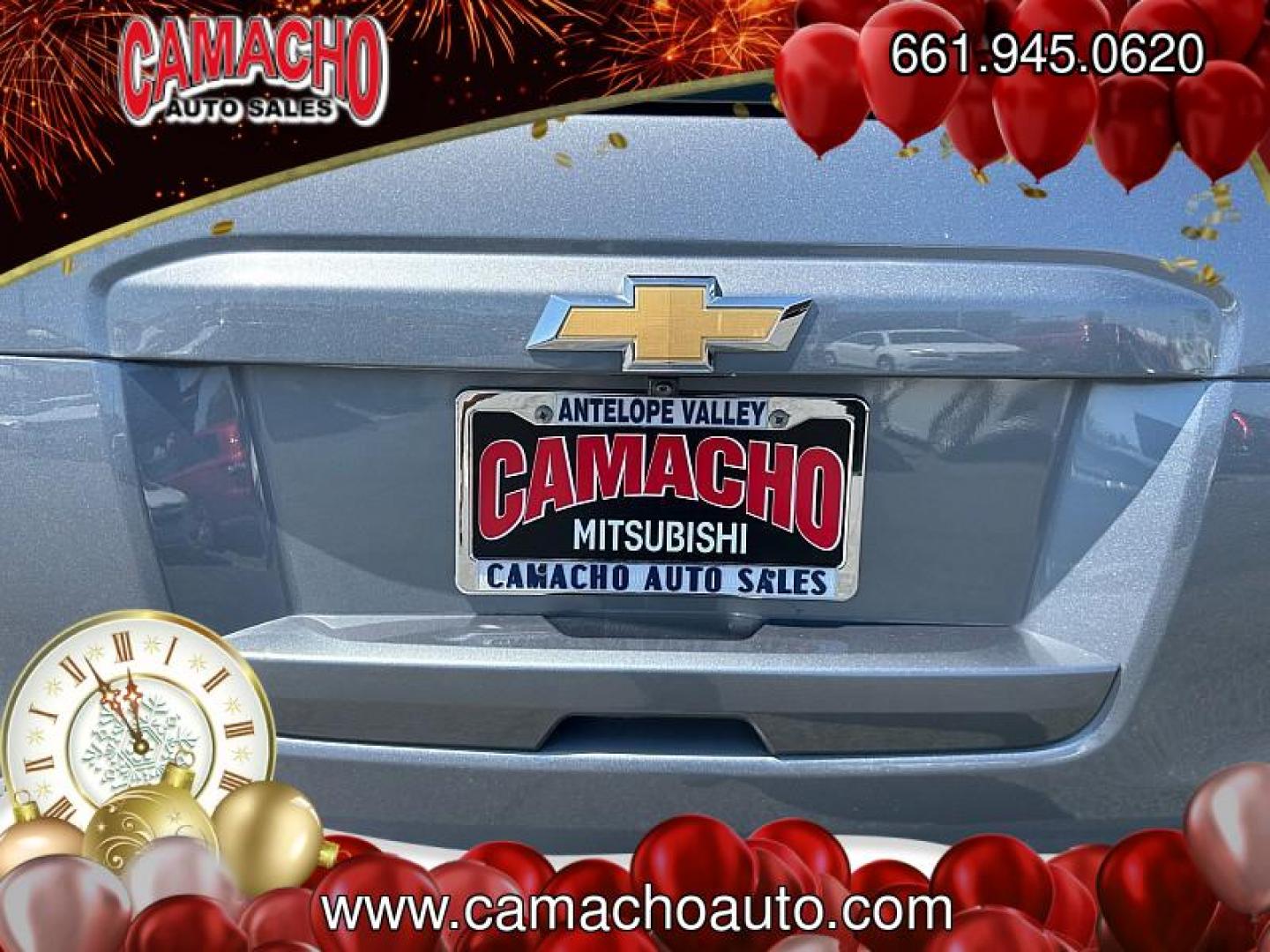 2018 GRAY Chevrolet Tahoe (1GNSKAEC8JR) with an V8 EcoTec3 5.3 Liter engine, Auto 6-Spd Overdrive transmission, located at 412 Auto Vista Drive, Palmdale, CA, 93551, (661) 945-0620, 34.592636, -118.136681 - Photo#11