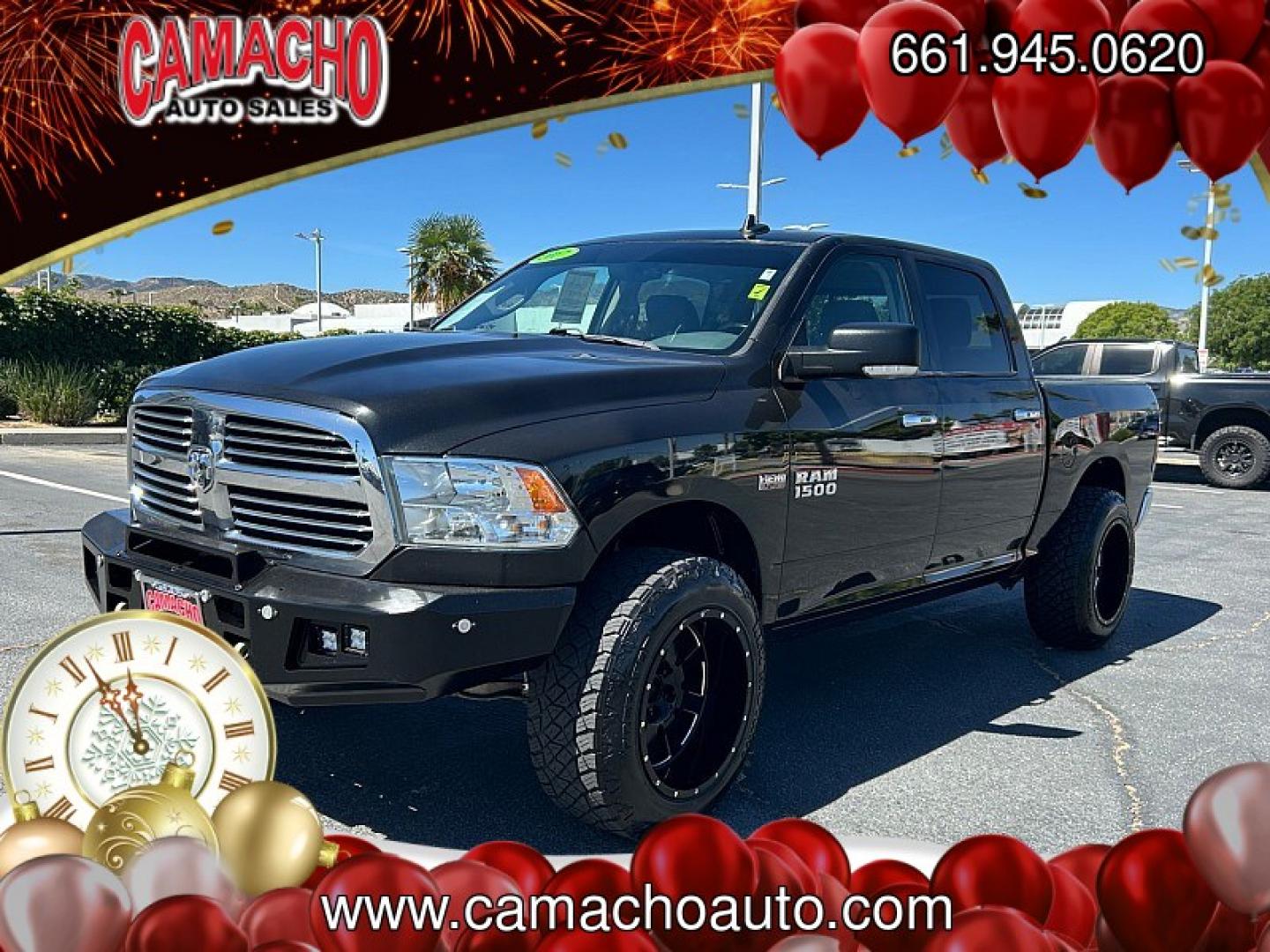 2017 BLACK Ram 1500 4WD (3C6RR7LTXHG) with an V8 HEMI 5.7 Liter engine, Automatic 8-Spd transmission, located at 412 Auto Vista Drive, Palmdale, CA, 93551, (661) 945-0620, 34.592636, -118.136681 - Photo#2