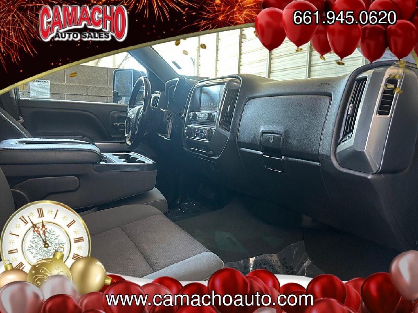 2019 GRAY Chevrolet Silverado 1500 2WD (2GCRCPEC1K1) with an 8-Cyl 5.3 Liter engine, Automatic 6-Spd HD w/Overdrive transmission, located at 412 Auto Vista Drive, Palmdale, CA, 93551, (661) 945-0620, 34.592636, -118.136681- Photo#27
